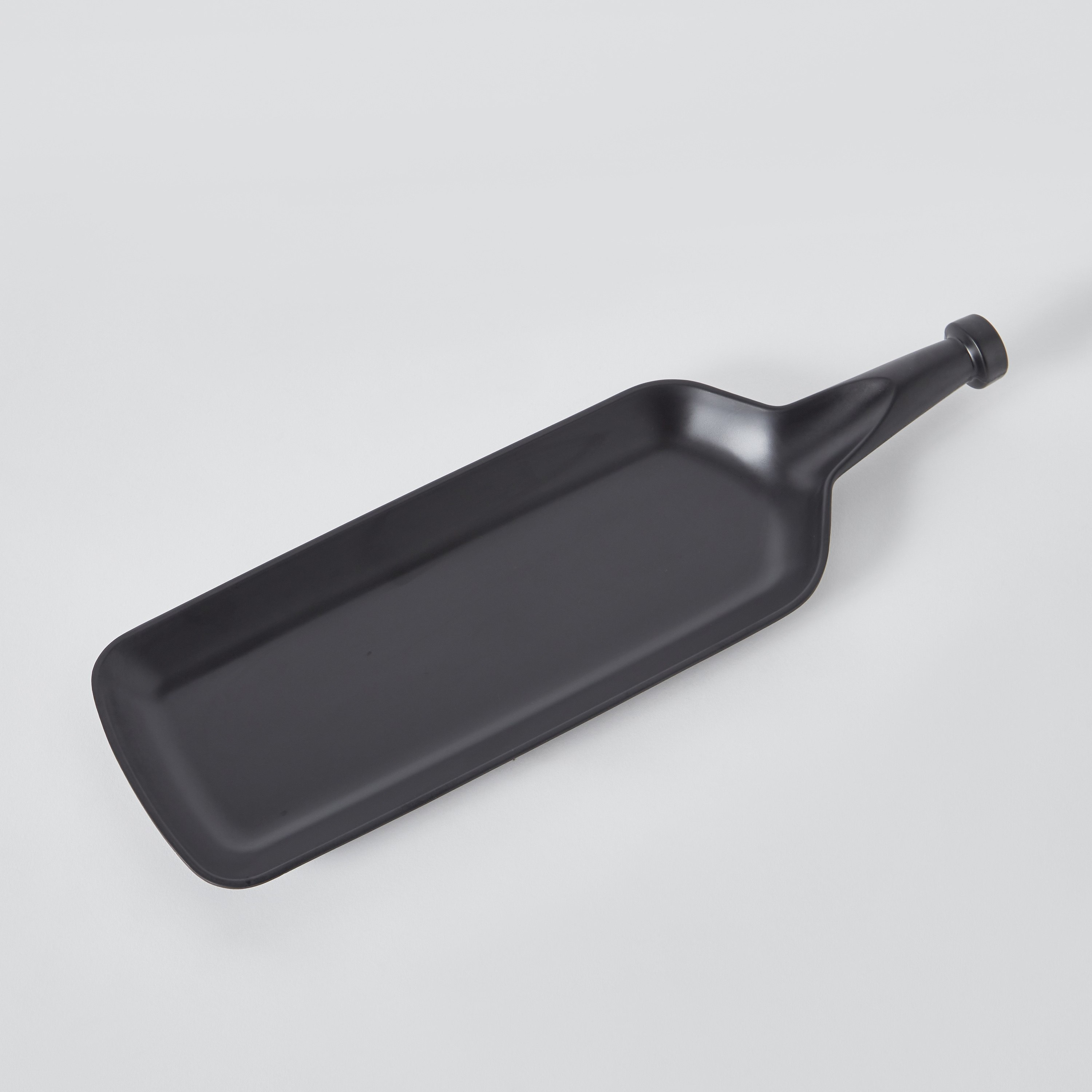 Classic Bat Platter-hbxdecorandfurnishings-tabletop-serveware-image-5
