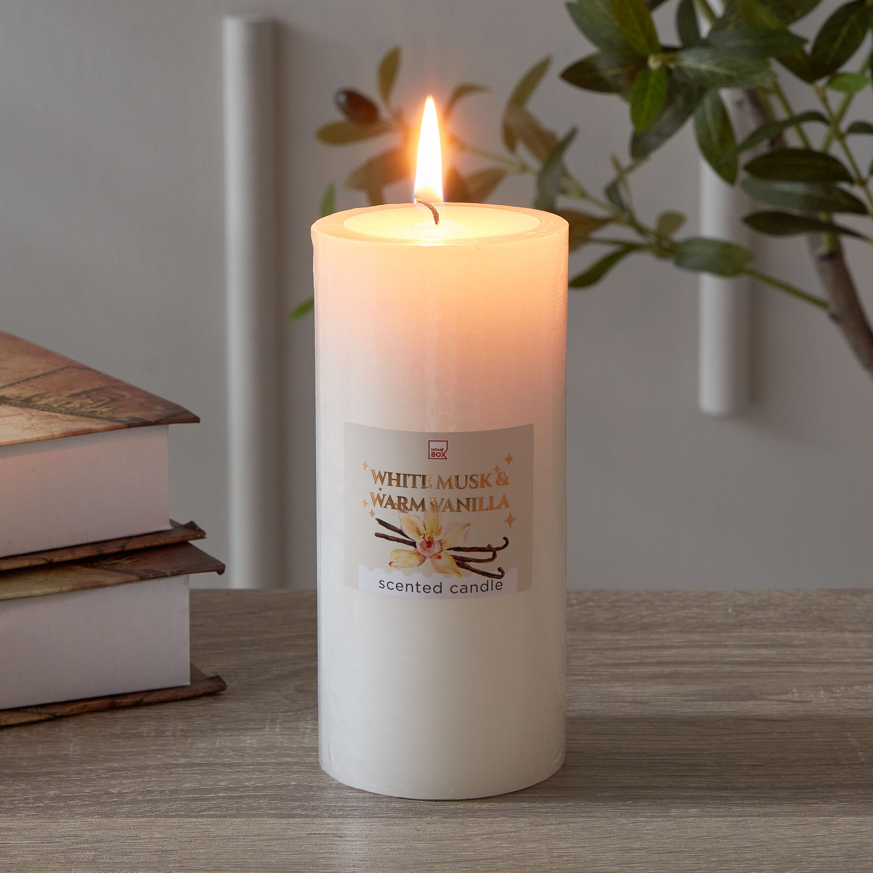 Qara Vanilla Pillar Candle - 6.8x15 cm-hbxlivingroom-decorandaccessories-candles-image-2