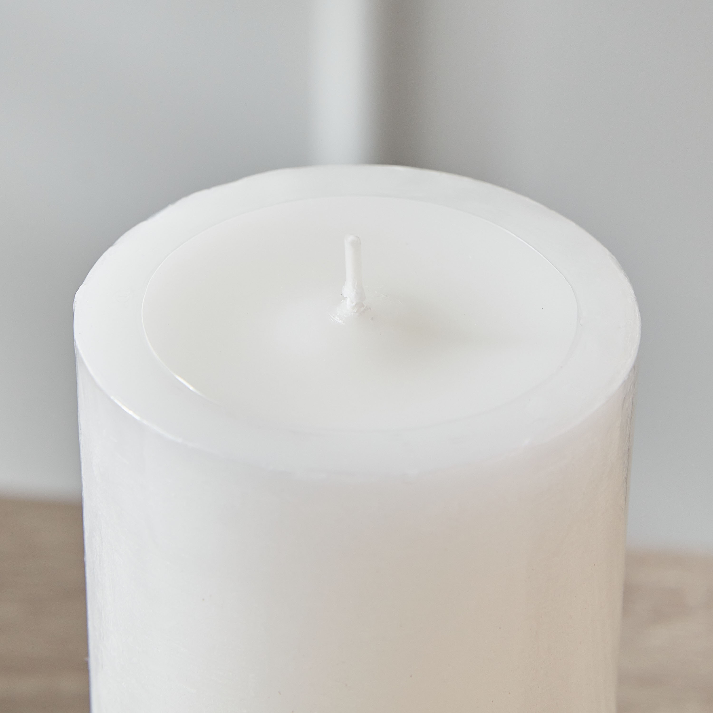Qara Vanilla Pillar Candle - 6.8x15 cm-hbxlivingroom-decorandaccessories-candles-image-4