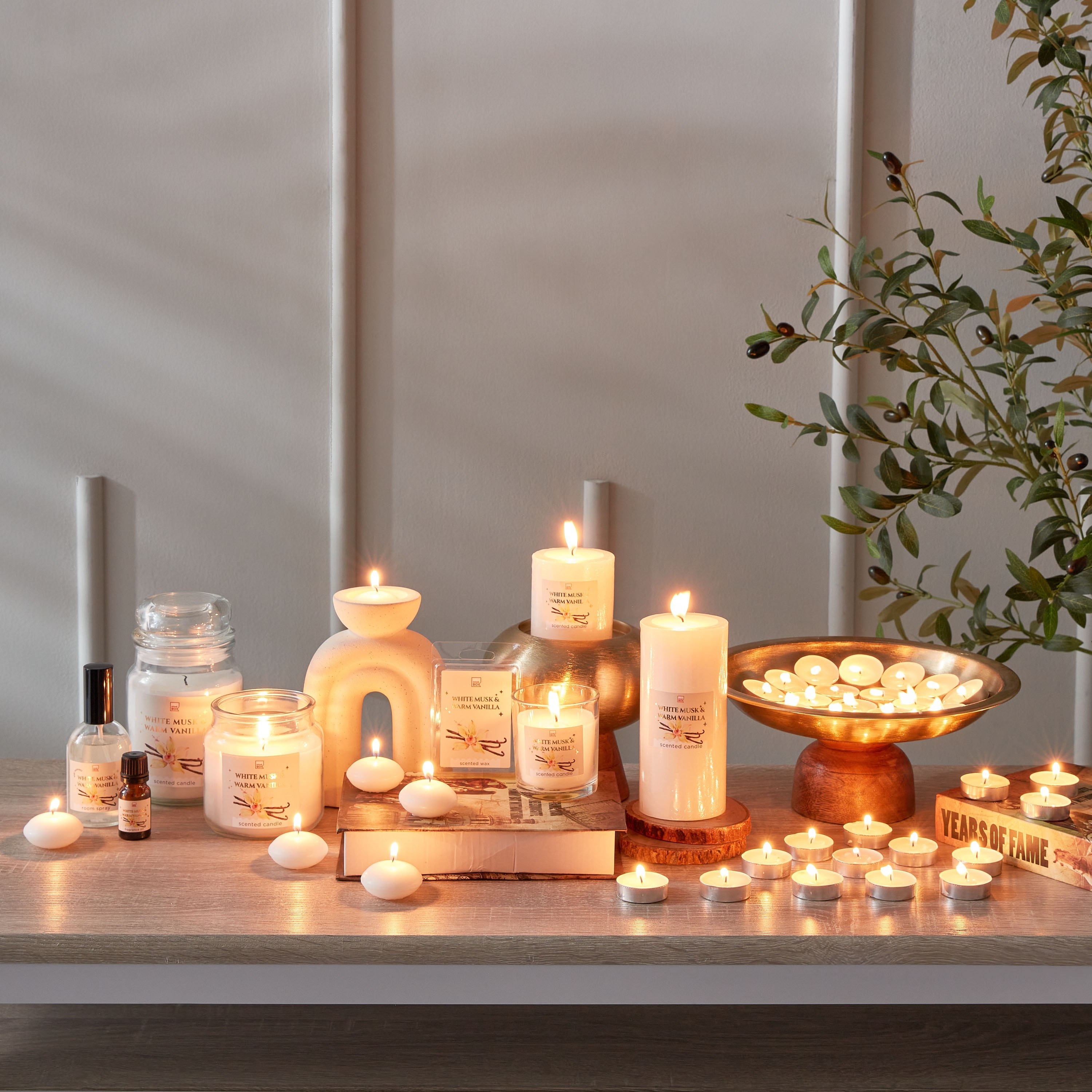 Qara Vanilla Pillar Candle - 6.8x15 cm-hbxlivingroom-decorandaccessories-candles-image-5