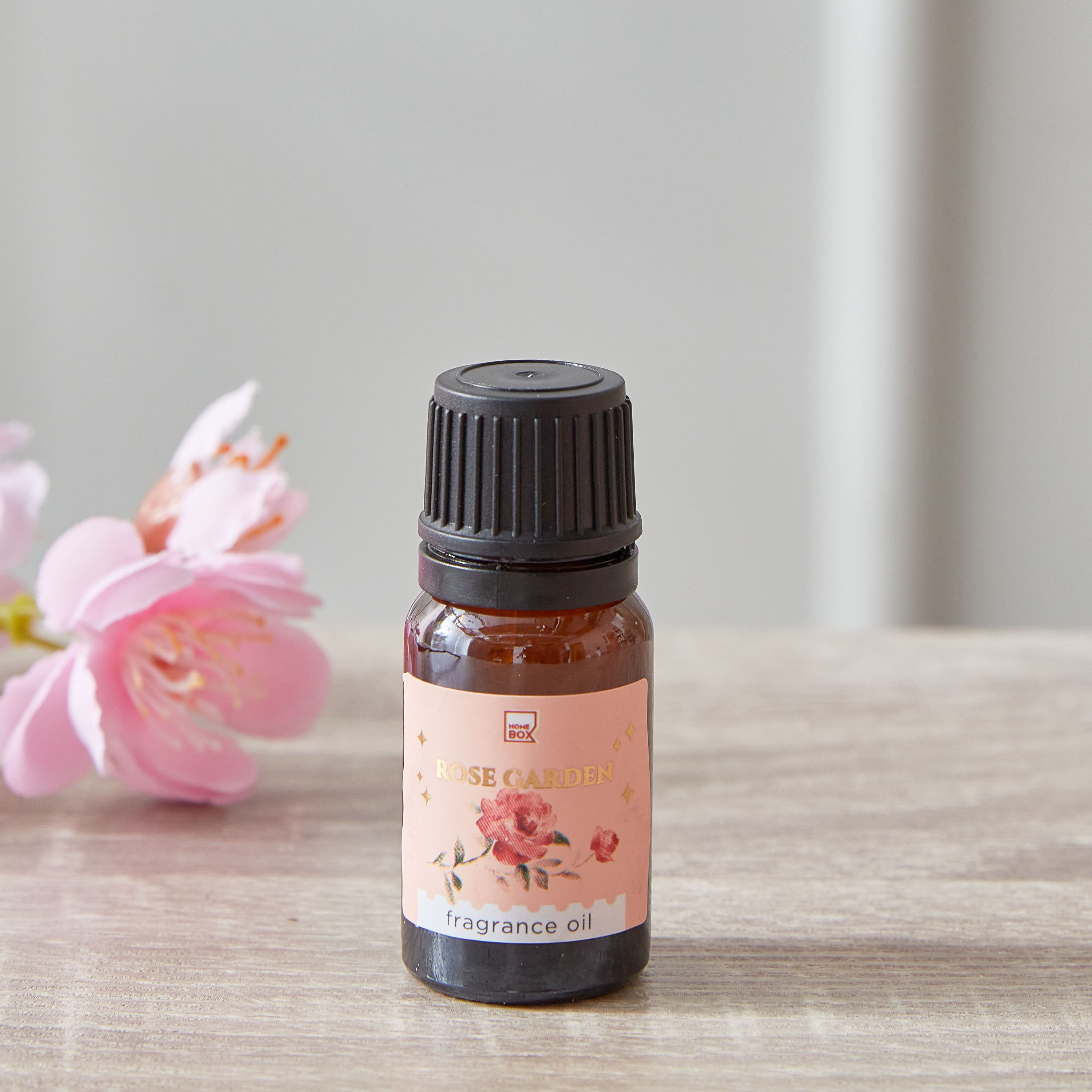 Qara Rose Garden Aroma Oil - 10 ml-hbxhomeware-hbxdecorandfurnishings-image-1