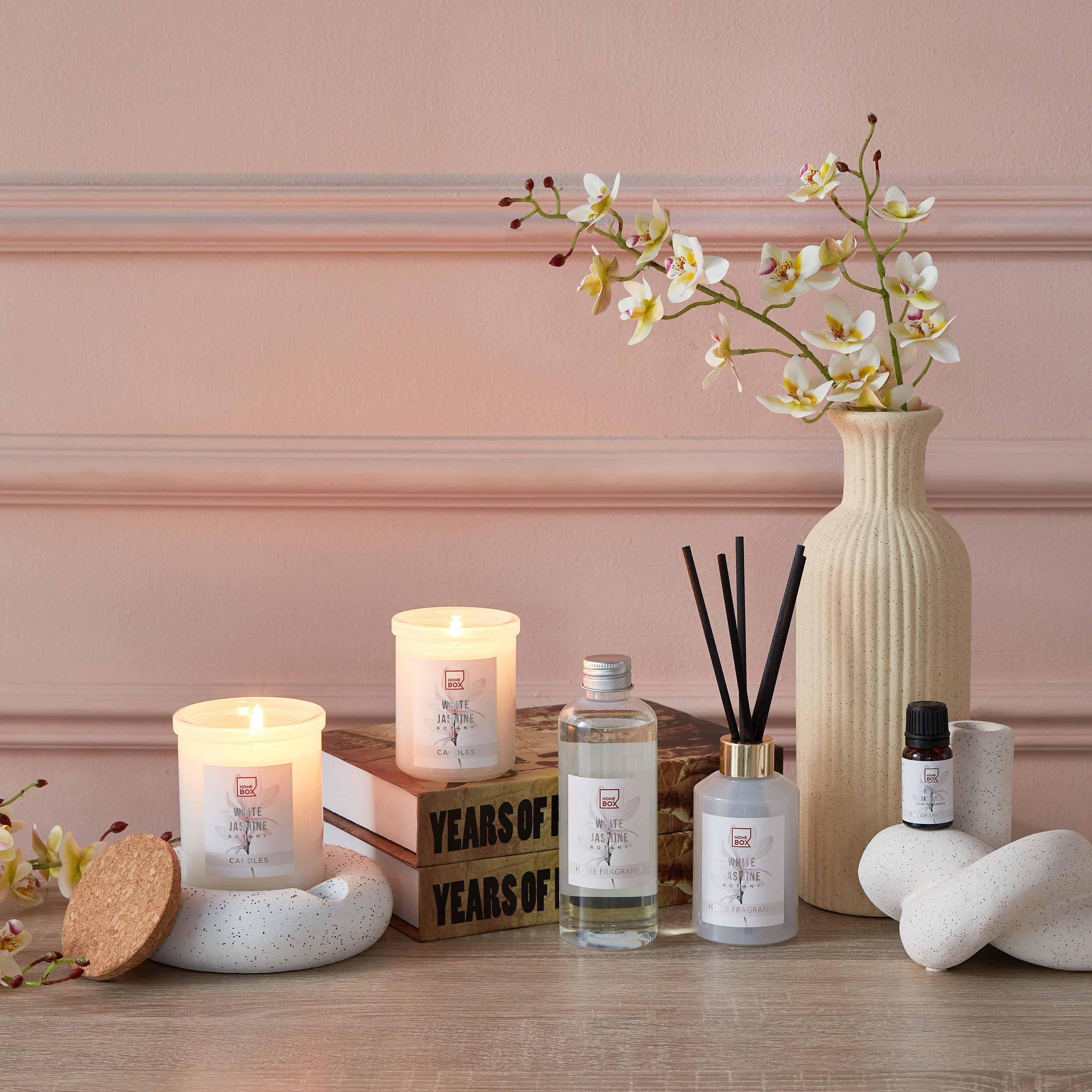 Qara Ecology White Jasmine Jar Candle with Lid - 197 gm-PROMO_HB_AE_B2G2_011025-image-5