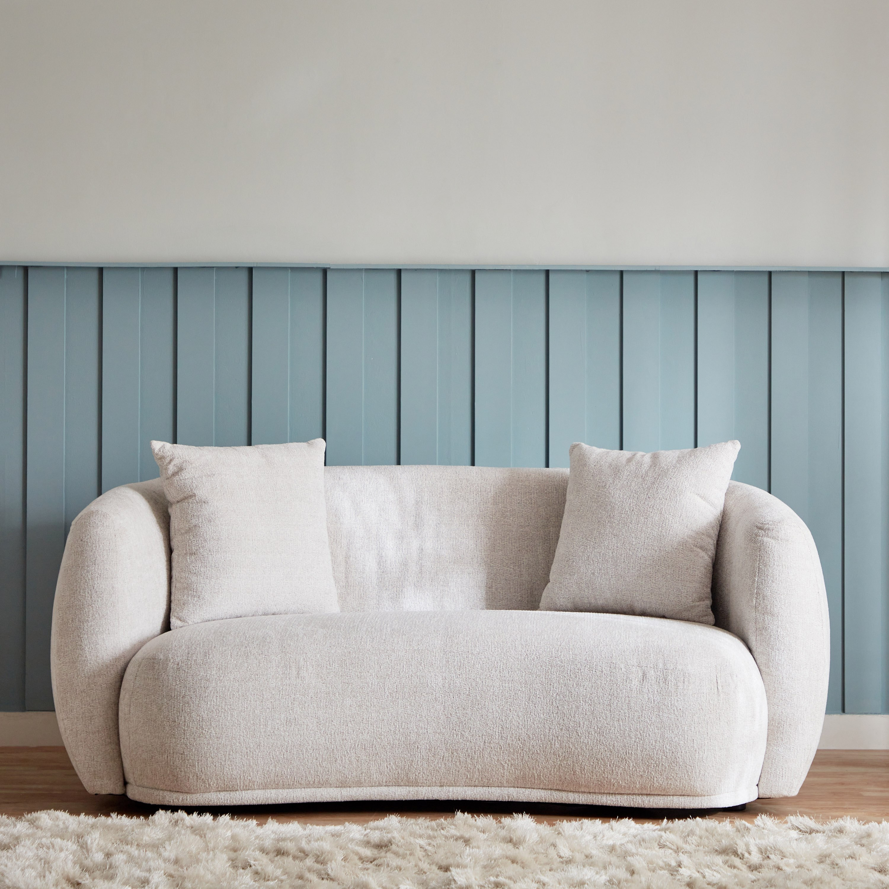 كنبة مخملية مقعدين مع وسادتين-hbxlivingroom-sofasandarmchairs-sofas-image-2