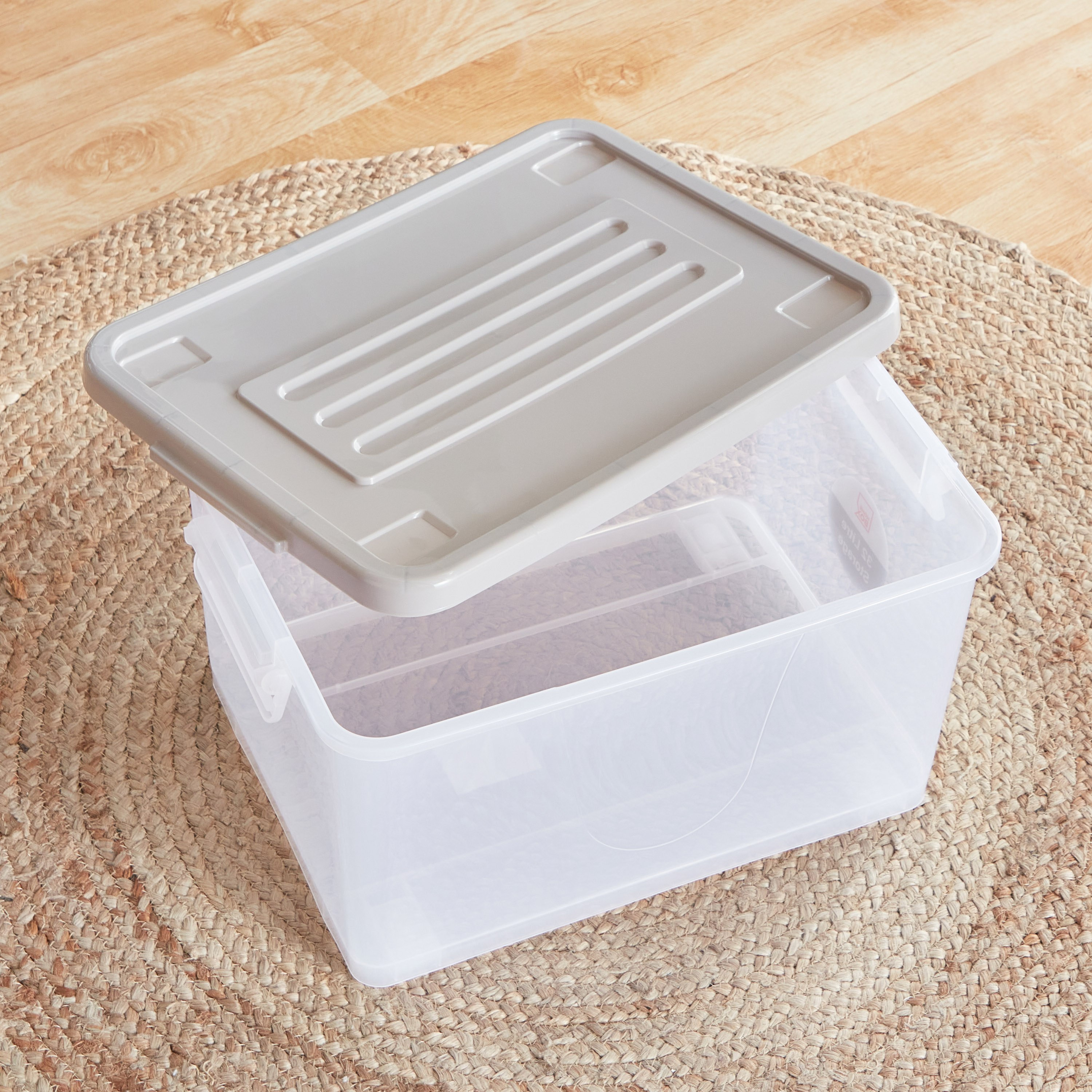 Juana Multipurpose Transparent Storage Box with Wheels and Lockable Lid - 32 L-hbxbedroom-bedroomaccessories-bedroomstorage-image-2