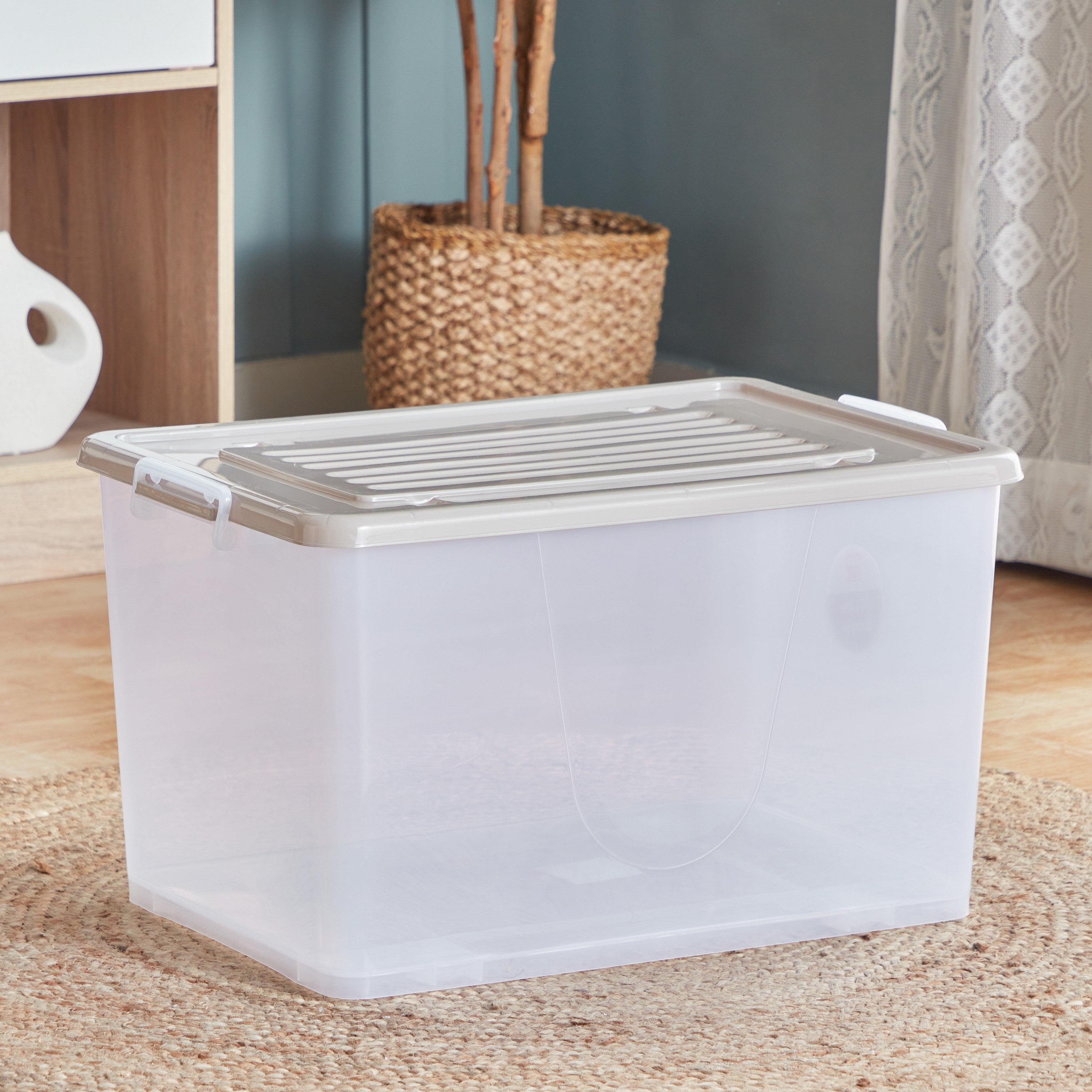 Juana Multipurpose Transparent Storage Box with Wheels and Lockable Lid - 75 L-hbxbedroom-bedroomaccessories-bedroomstorage-image-2