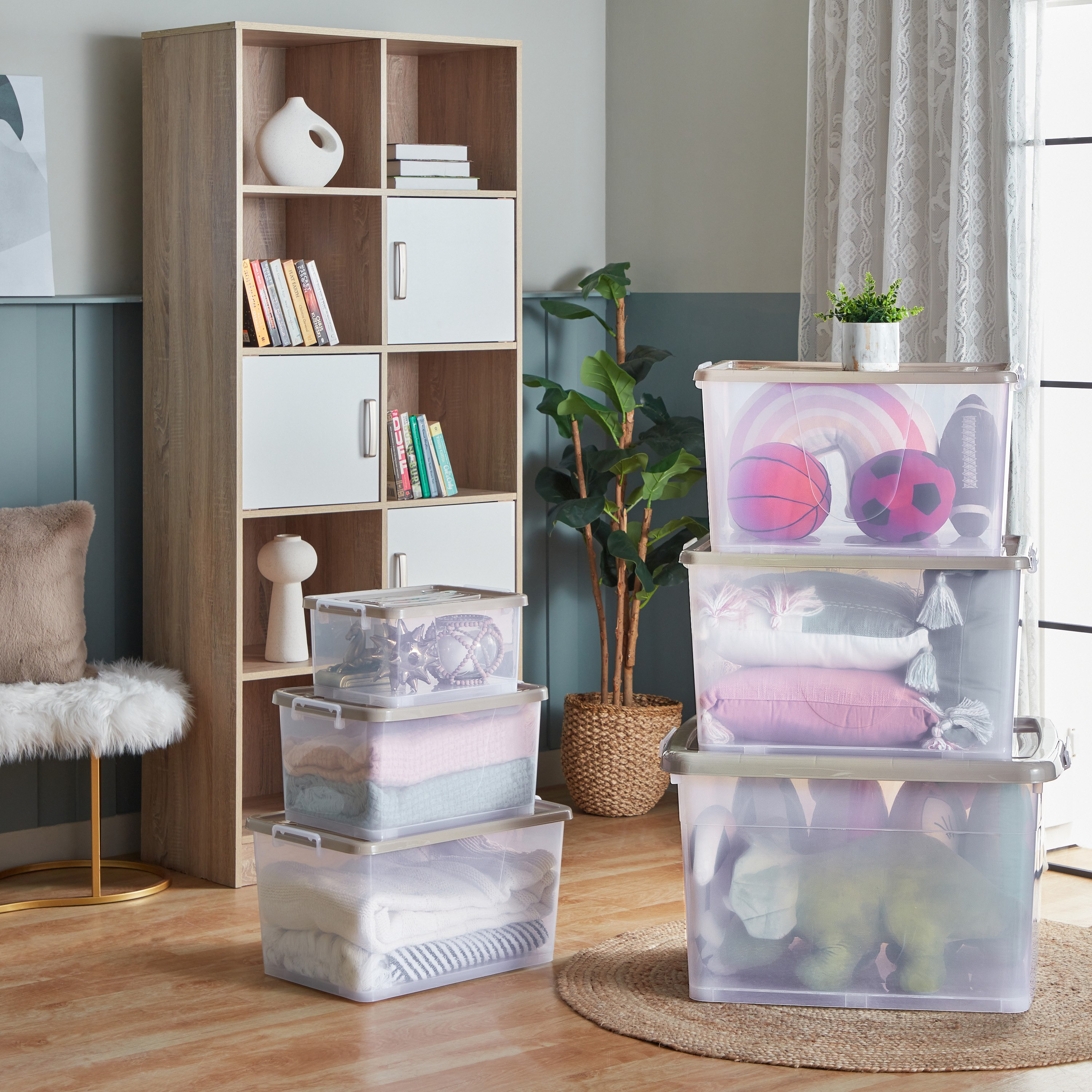 Juana Multipurpose Transparent Storage Box with Wheels and Lockable Lid - 75 L-hbxbedroom-bedroomaccessories-bedroomstorage-image-7