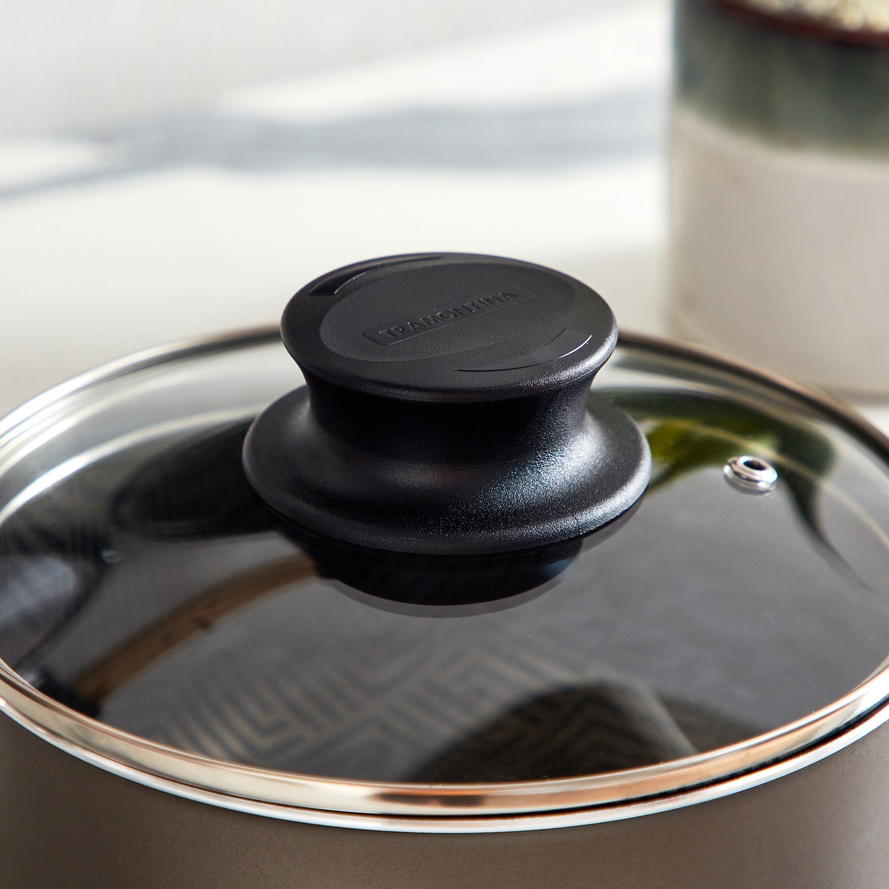 قدر صلصة غير قابل للالتصاق بغطاء زجاج باريس من ترامونتينا - 18 سم-hbxhomeware-hbxkitchen-image-4