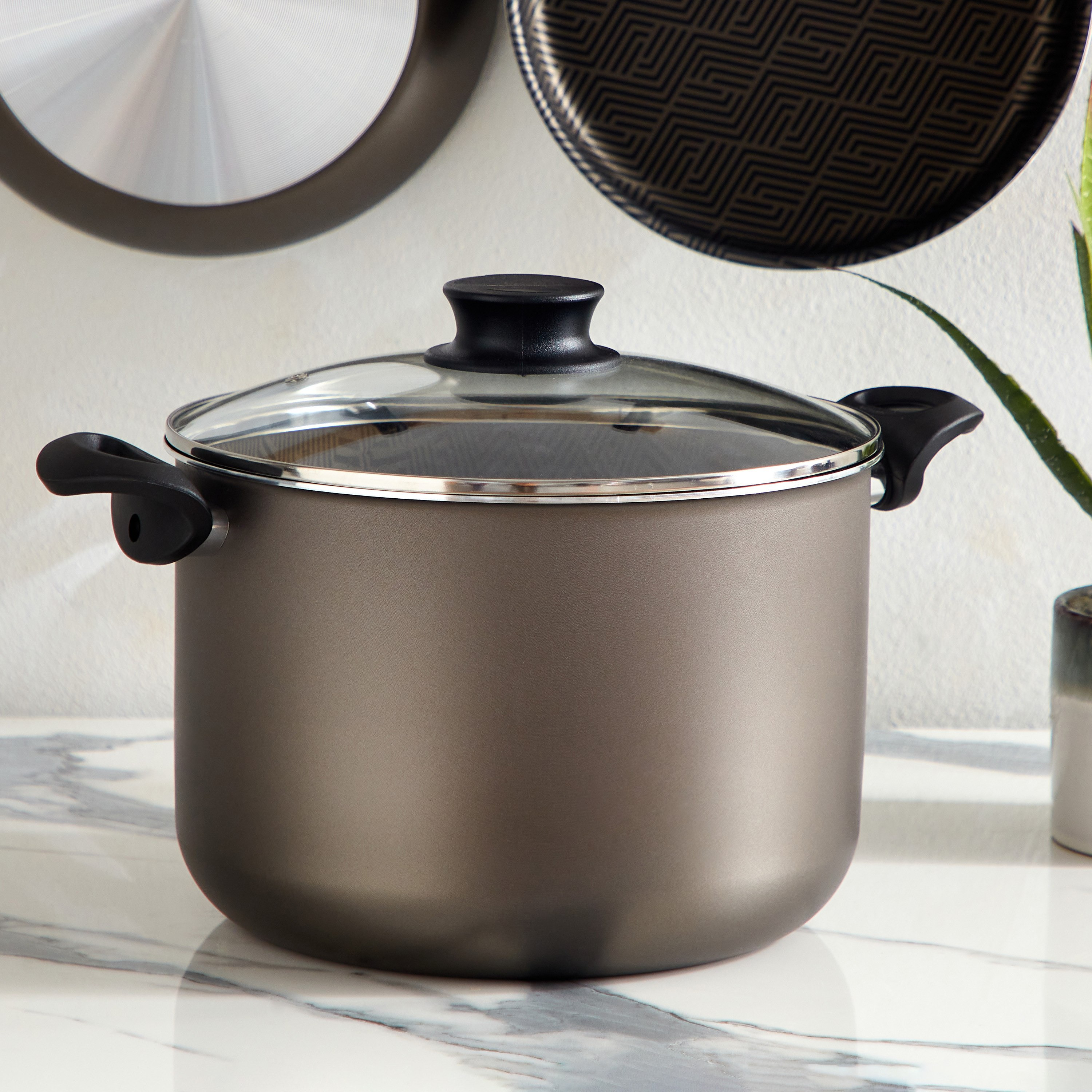 قدر مرق غير قابل للالتصاق مع غطاء زجاج من ترامونتينا - 26 سم-hbxhomeware-hbxkitchen-image-1