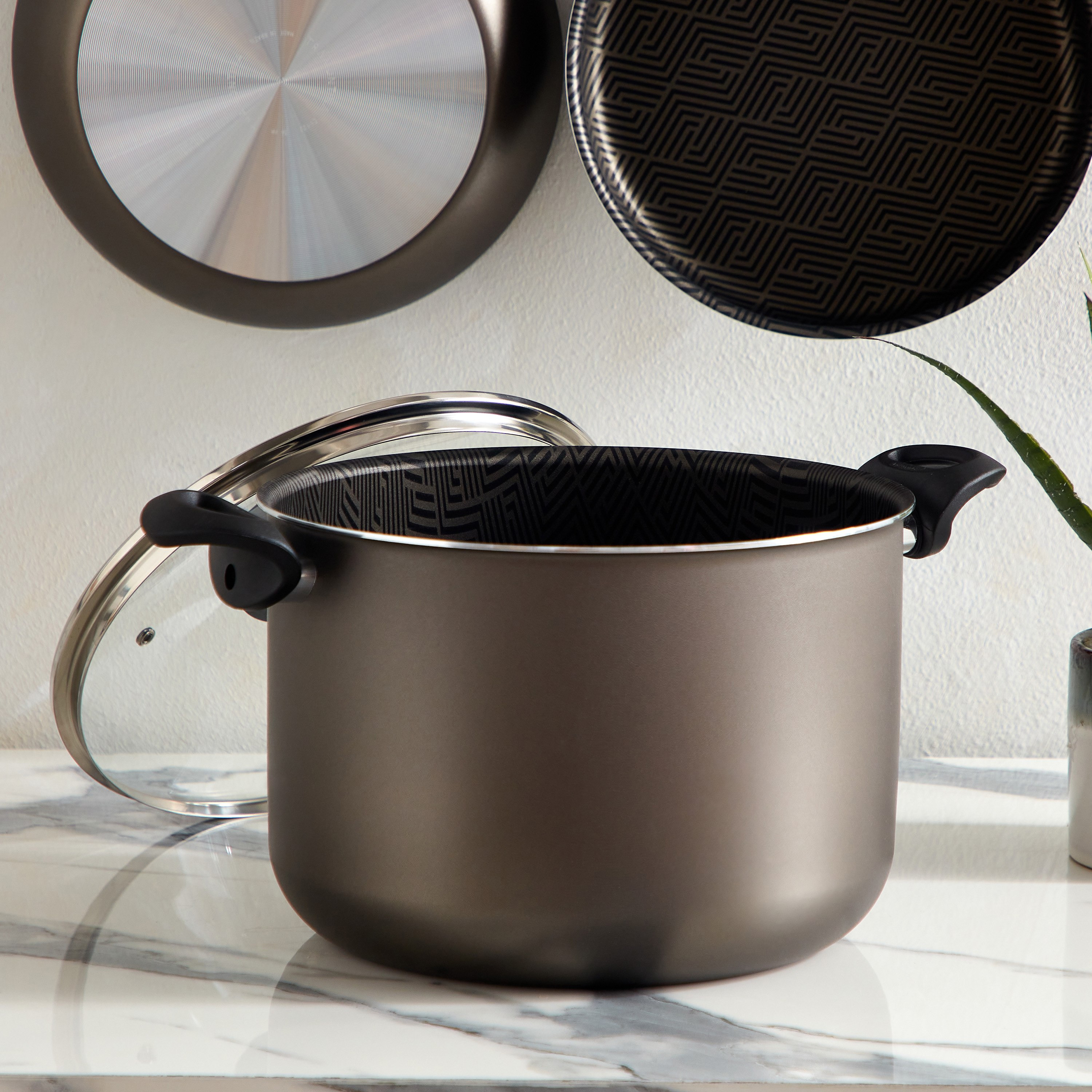 قدر مرق غير قابل للالتصاق مع غطاء زجاج من ترامونتينا - 26 سم-hbxhomeware-hbxkitchen-image-3