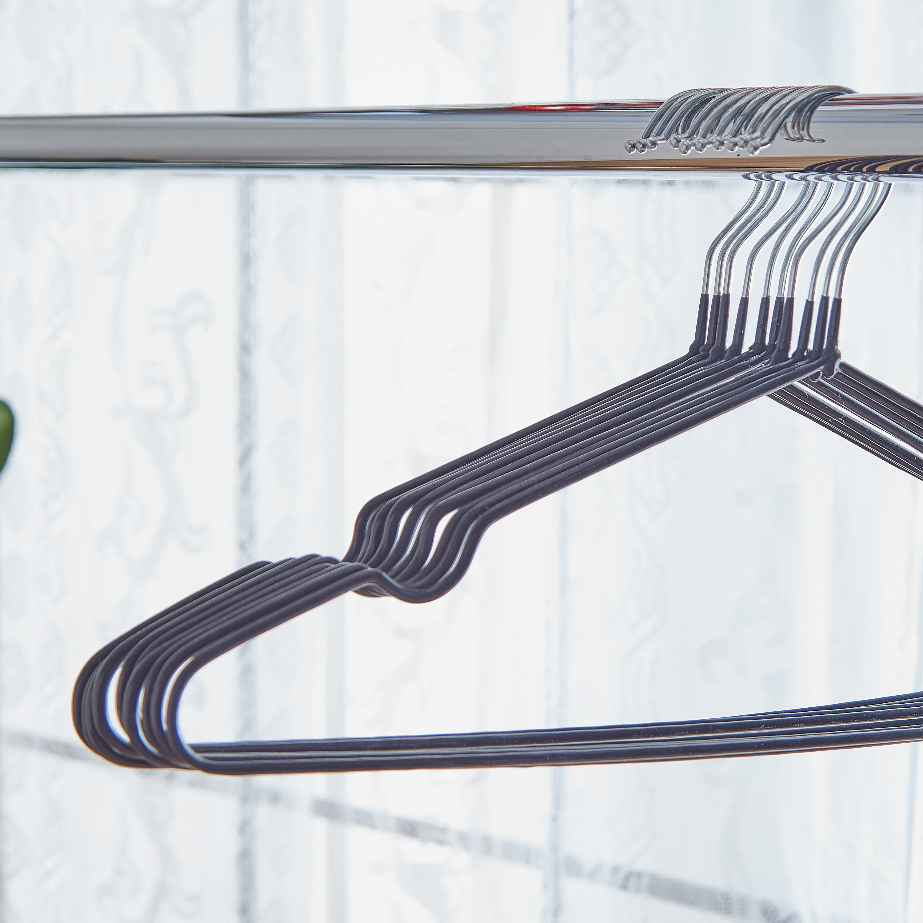 طقم علّاقات سلكية 10 قطع من نوفا-hbxhomeware-bathandlaundry-clothesdryingracks-image-3