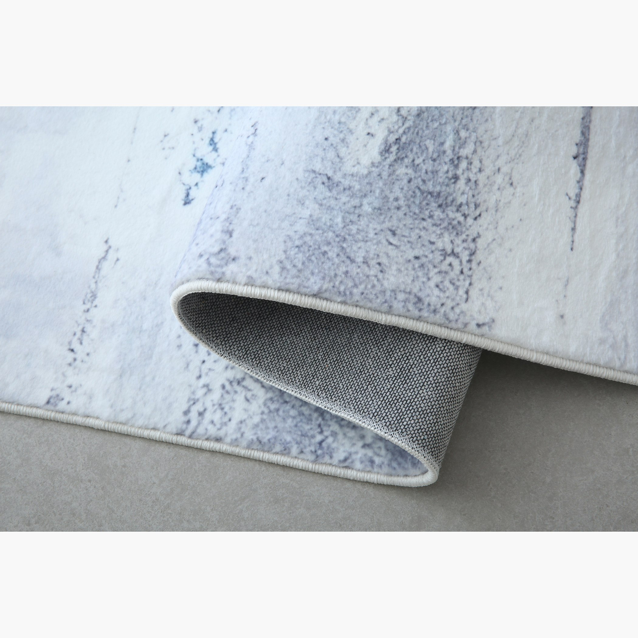 Milan Benito Printed Plush Fur Rug - 120x170 cm-hbxdecorandfurnishings-floorcoverings-rugs-image-4
