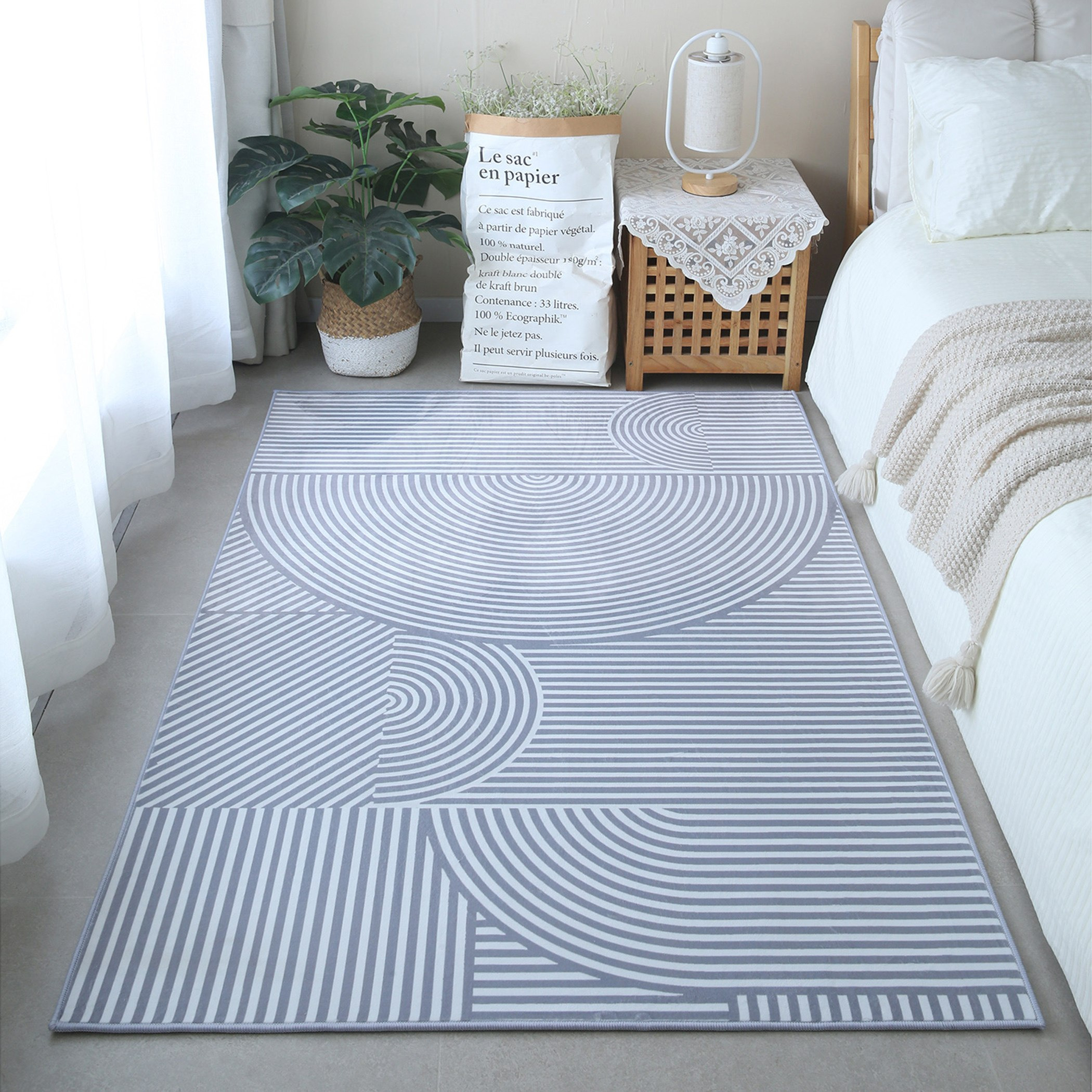سجادة فلانيل بطبعات إيرو من ويلز - 110×160 سم-hbxdecorandfurnishings-floorcoverings-rugs-image-1
