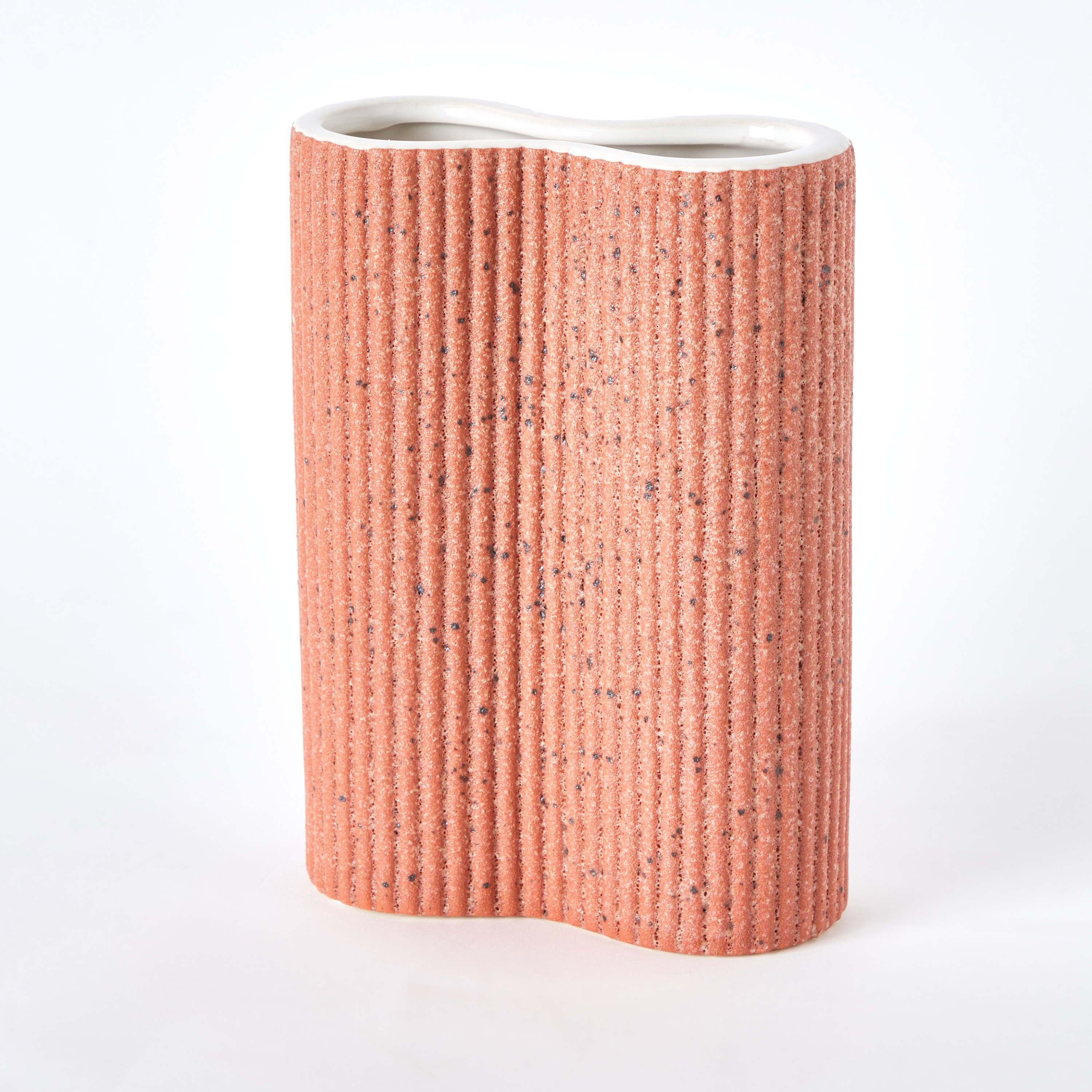 مزهرية سيراميك تراكوتا مضلعة من كوين - 14.5x7x19.5 سم-hbxbedroom-decorandaccessories-vases-image-6