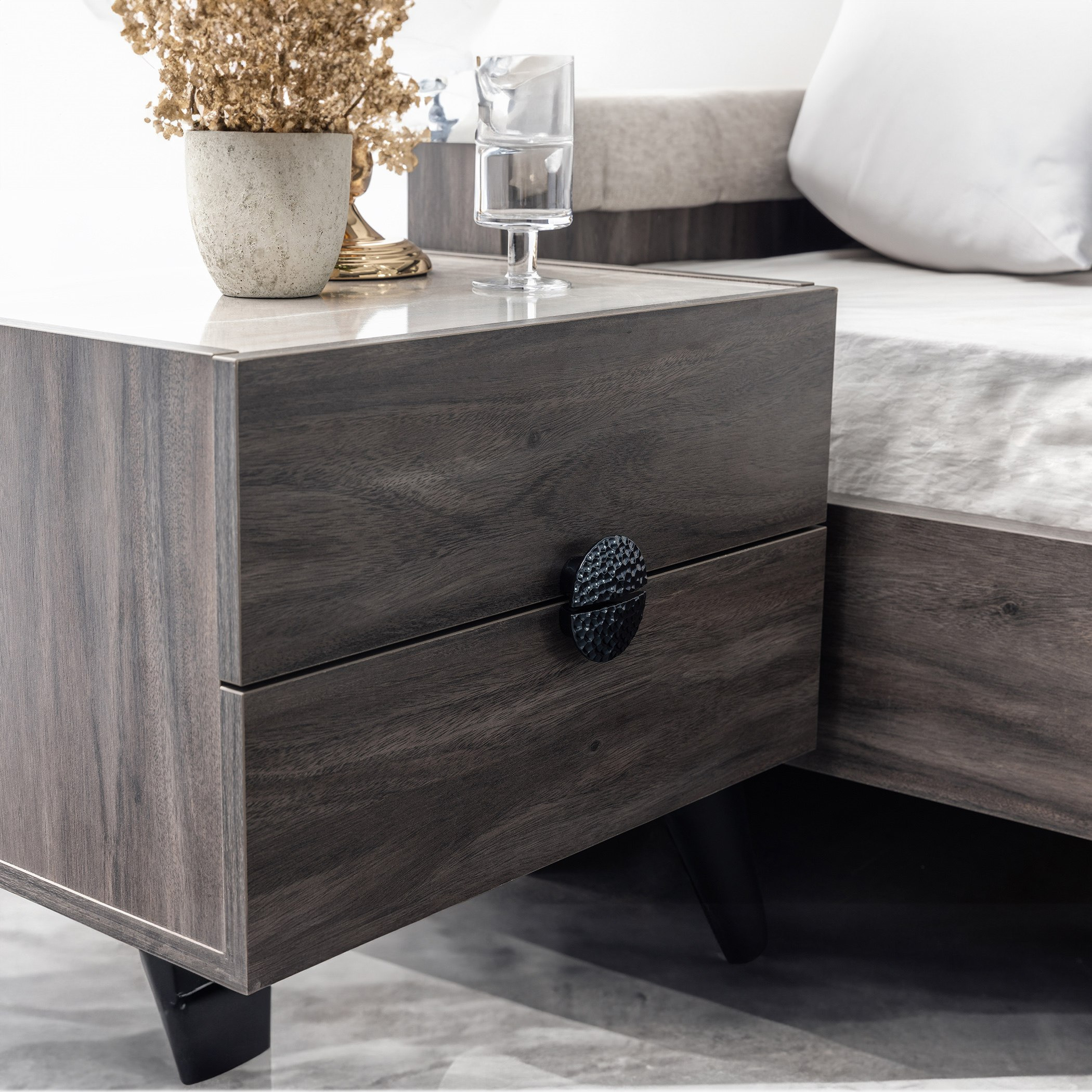 طقم غرفة نوم كينج 5 قطع من آشفورد - 180x200 سم-hbxbedroom-bedsandbedsets-bedroomsets-king-image-14