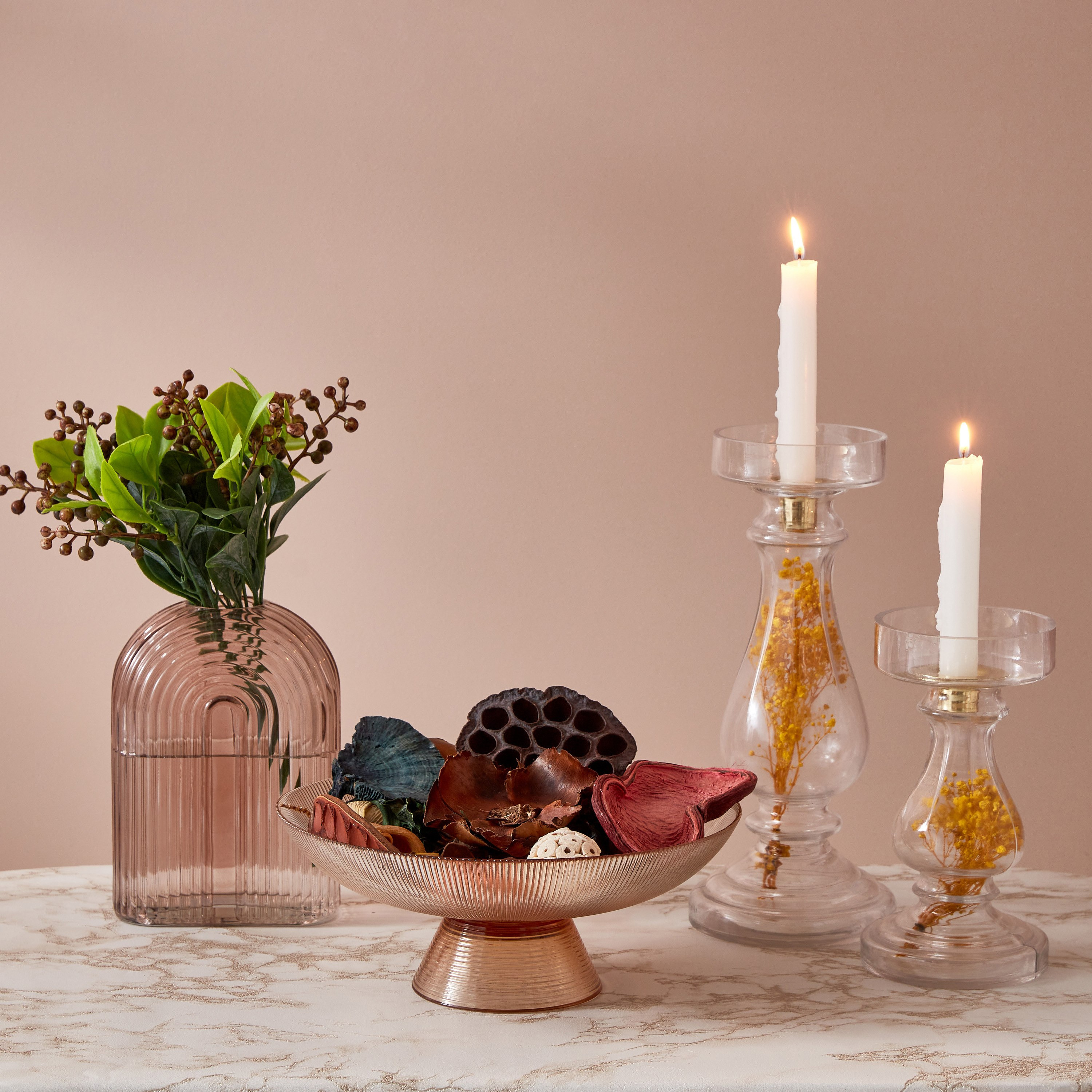 حامل شموع زجاجي بزهور مجففة من أوليجو - 10.5x19 سم-hbxlivingroom-decorandaccessories-candleholders-image-5