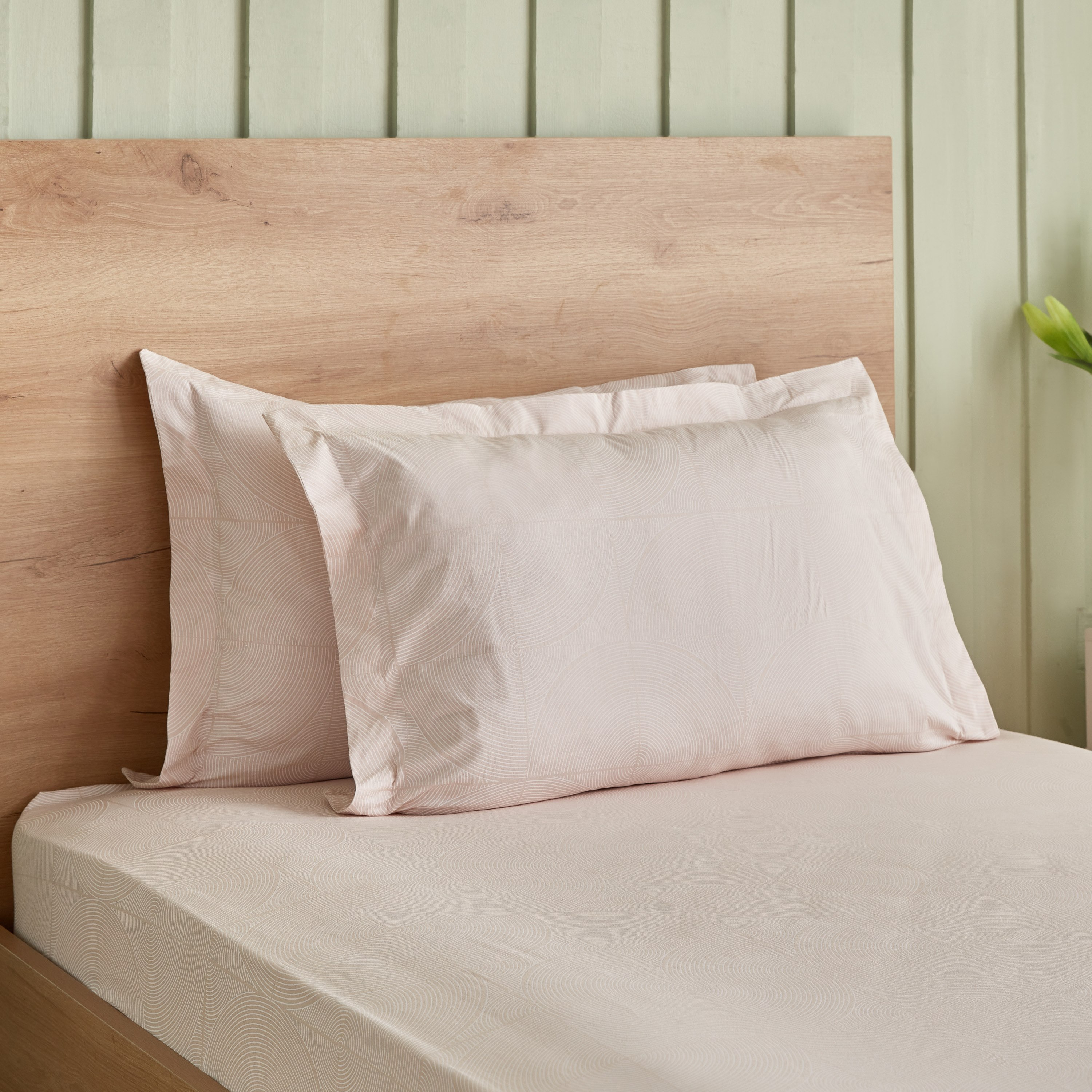 طقم غطاء وسادة قطن بطبعات مالاكس قطعتين من هيوستن- 50x75 سم-hbxhomeware-hbxbedroom-image-2