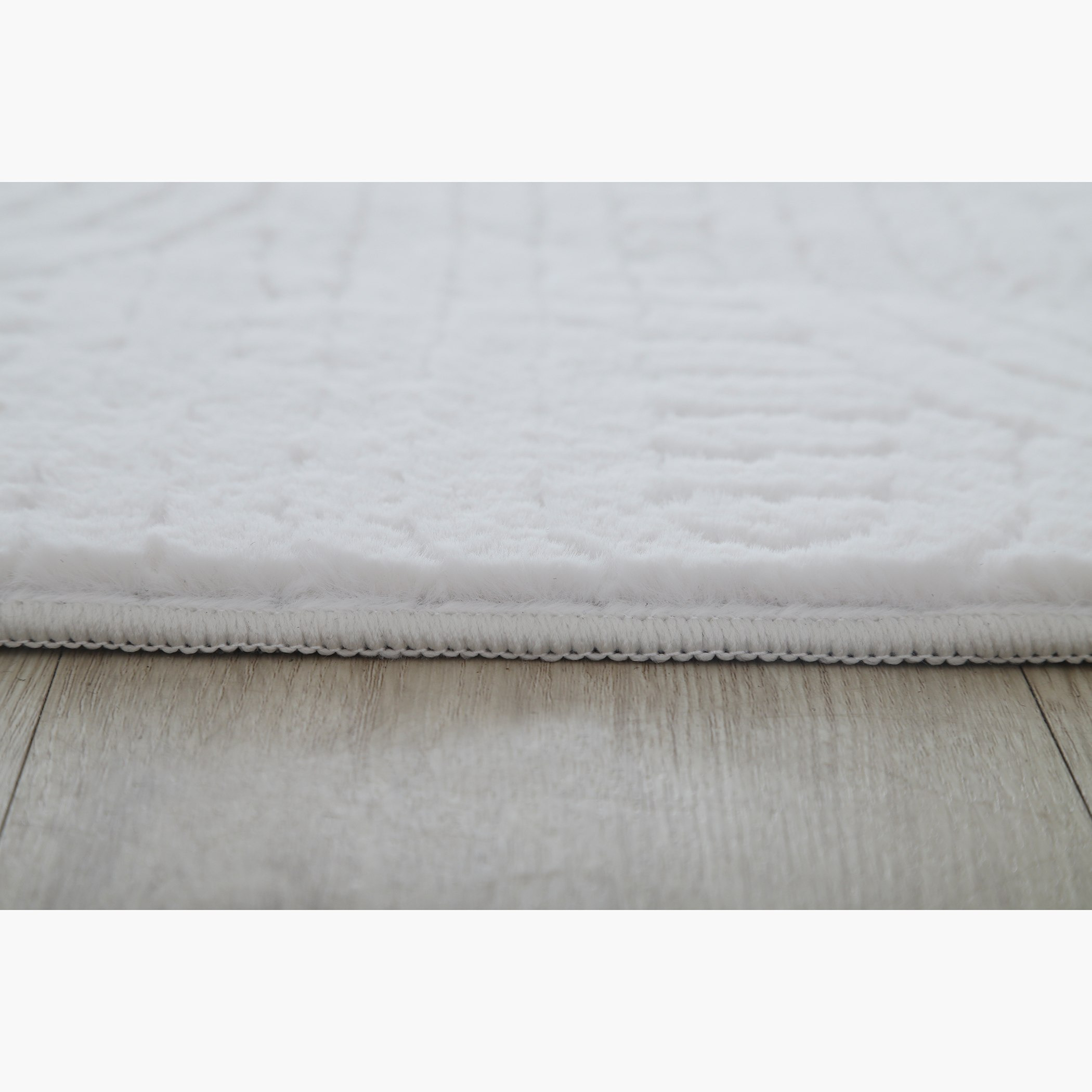 سجادة جاكار فرو أرنب من زارا - 150x220 سم-hbxdecorandfurnishings-floorcoverings-rugs-image-2