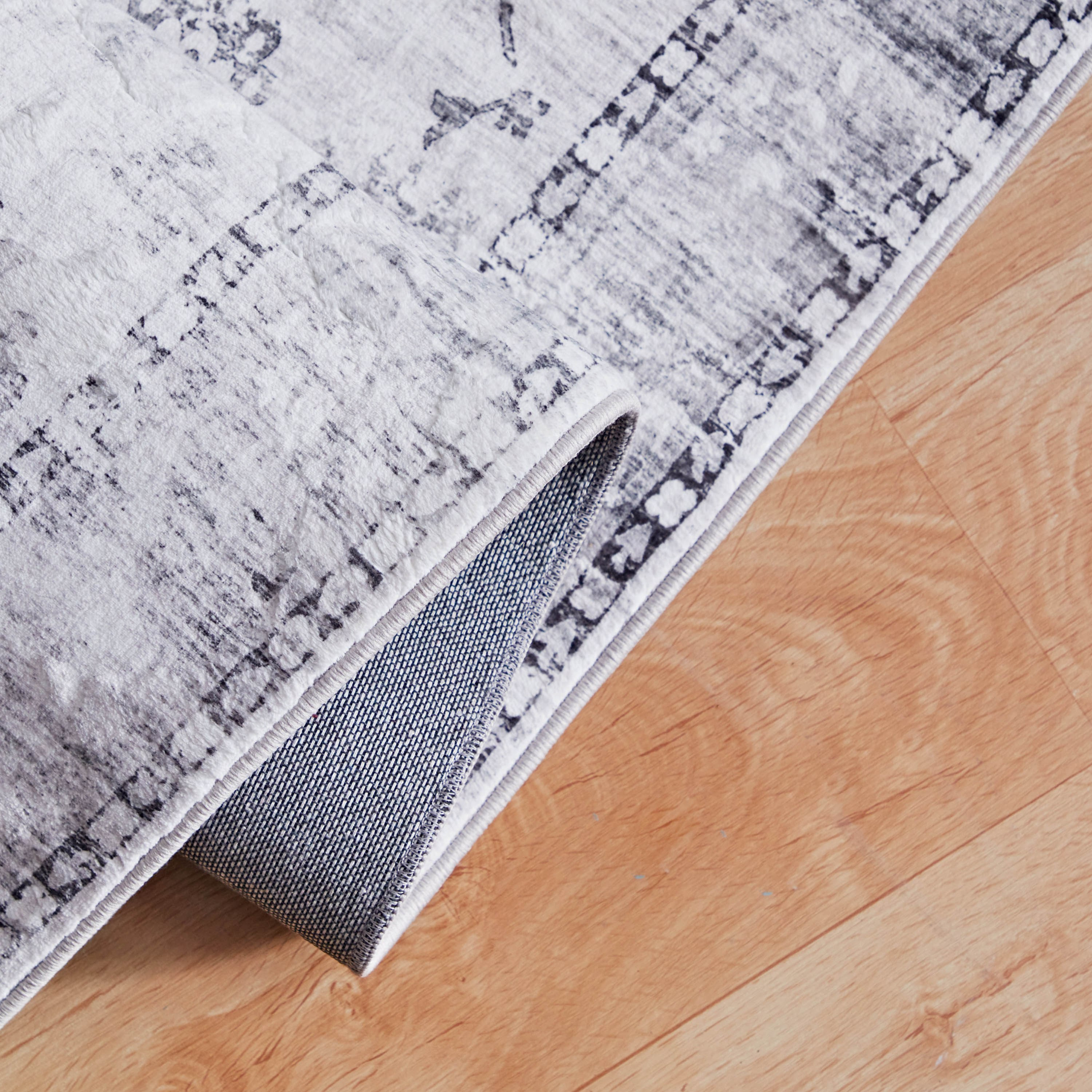 Miraj Zara Velvet Rug - 80x150 cm-hbxdecorandfurnishings-floorcoverings-rugs-image-4