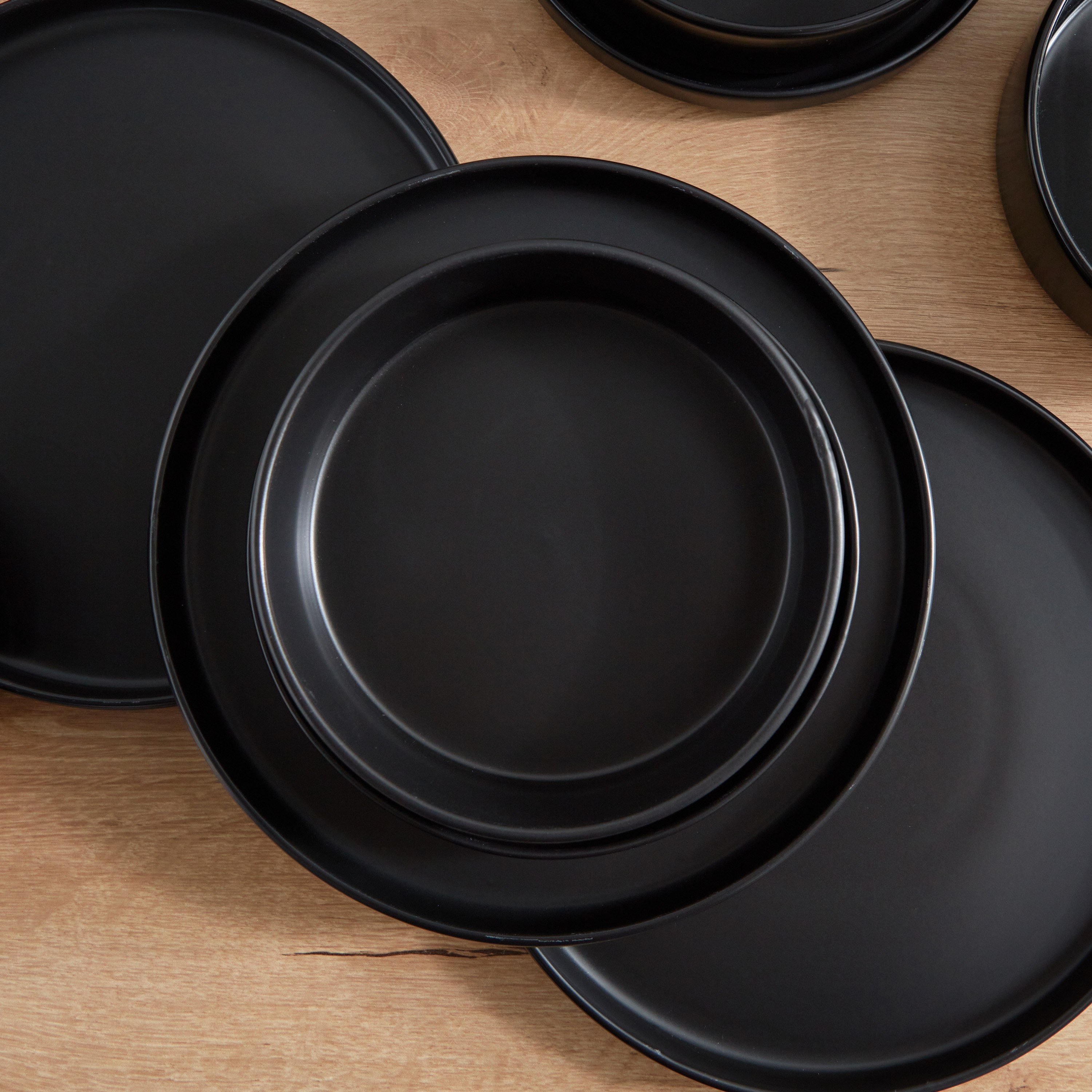 طقم عشاء 12 قطعة من الخزف الحجري من إليجنزا - 4 أشخاص-hbxhomeware-hbxkitchen-image-3