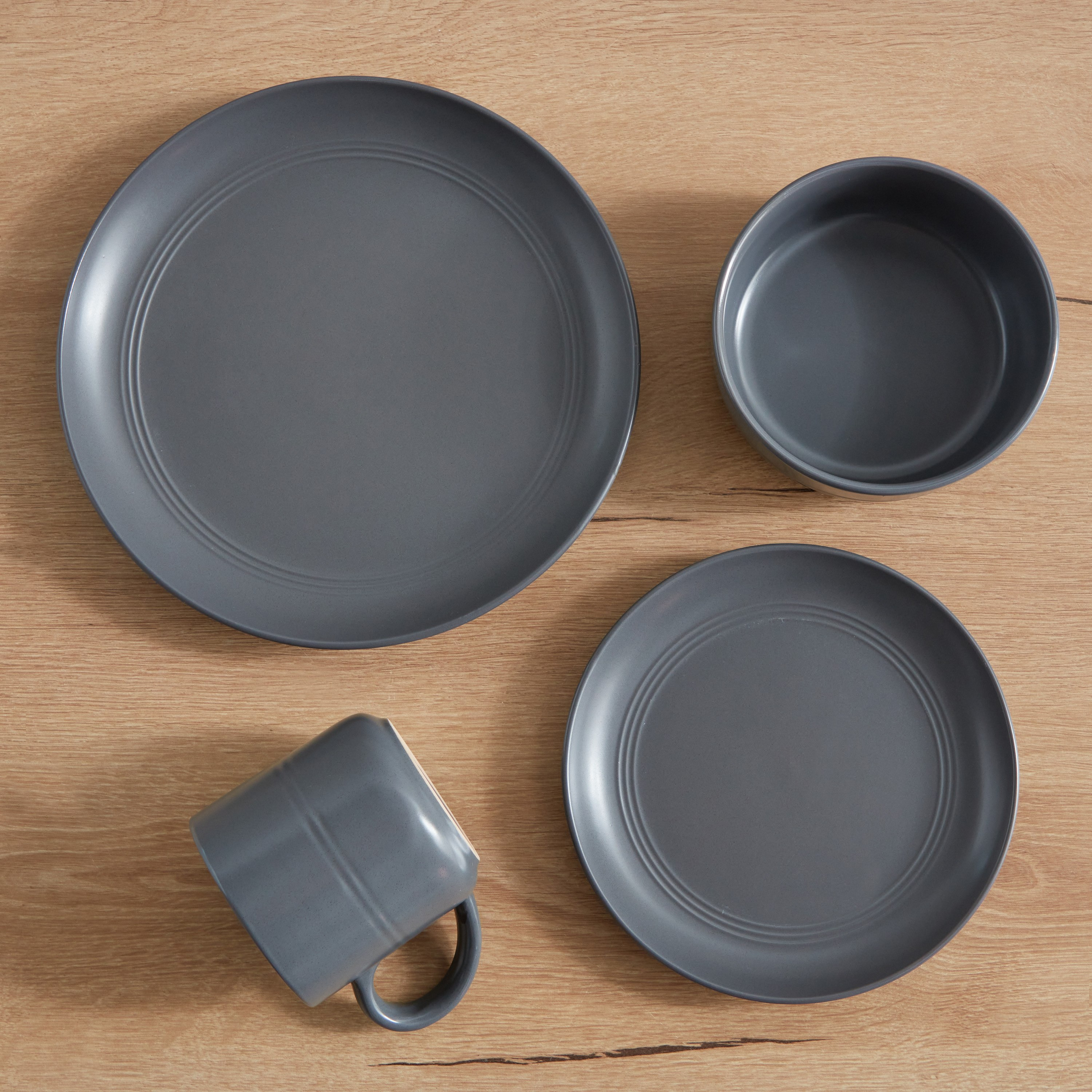 طقم عشاء 16 قطعة من الخزف الحجري من إليجنزا - 4 أشخاص-hbxhomeware-hbxkitchen-image-2