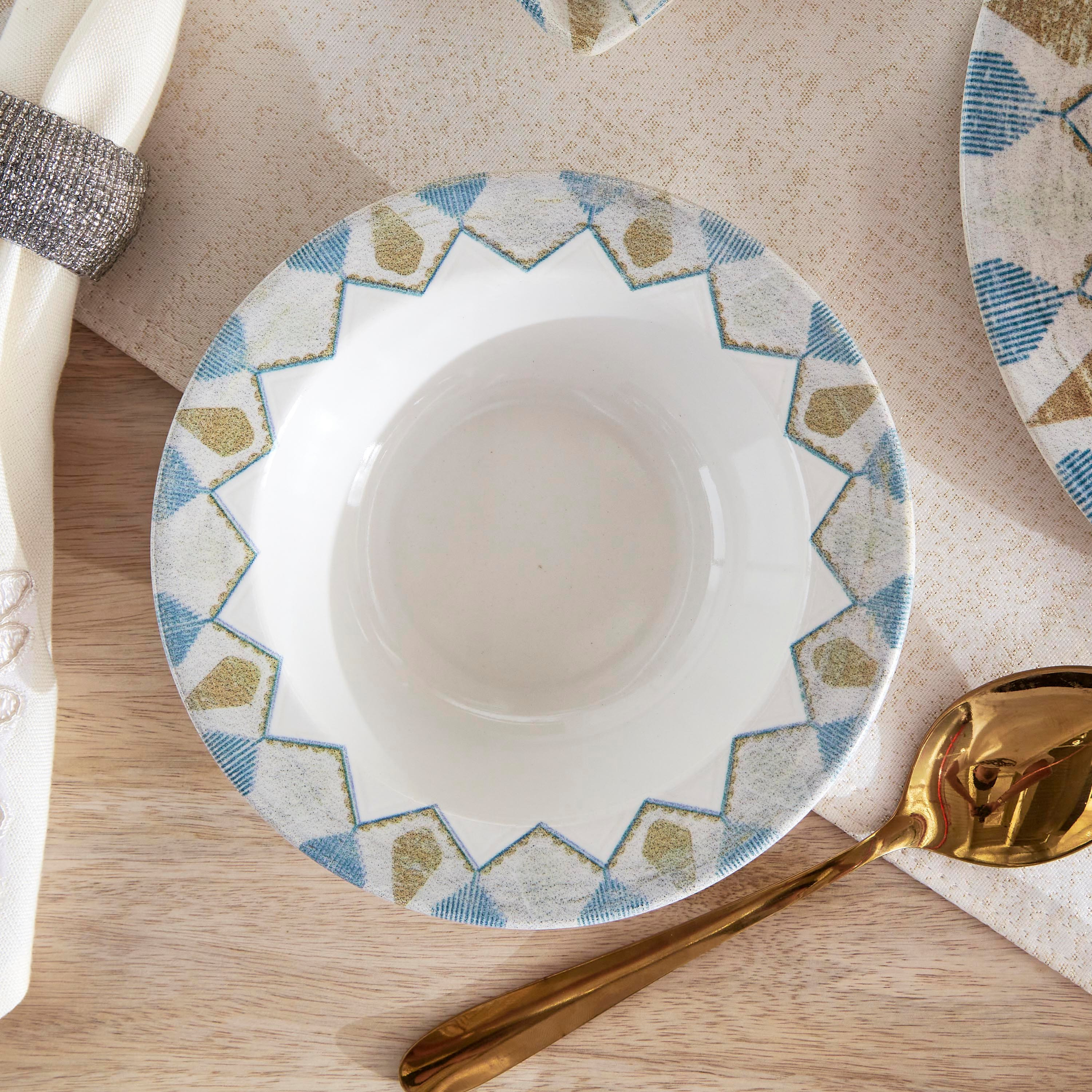 صحن تقديم  من مونتيسا - 17 سم-hbxdecorandfurnishings-tabletop-crockery-image-2