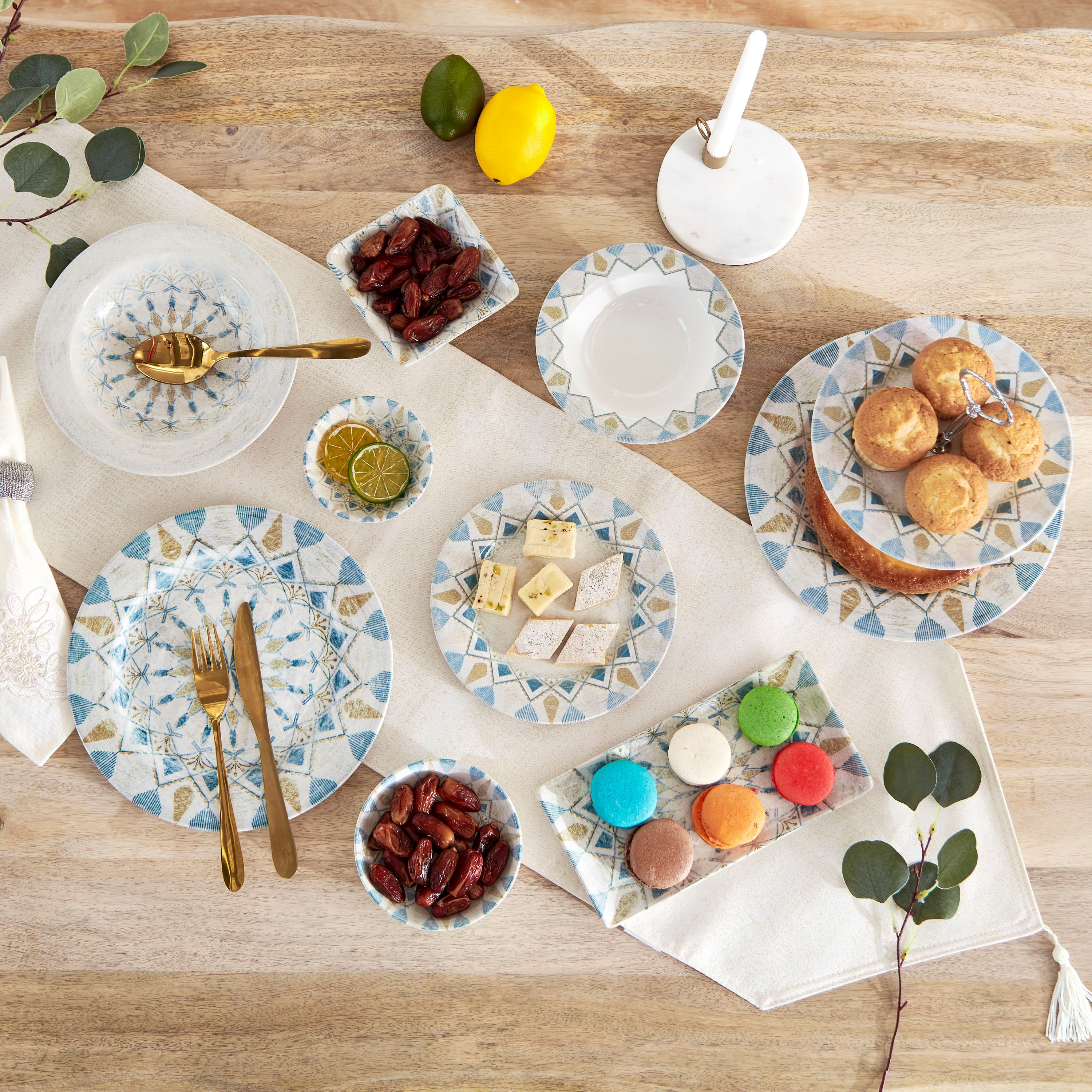 حامل كيك طابقين من مونتيسا - 20x27 سم-hbxdecorandfurnishings-tabletop-serveware-image-5