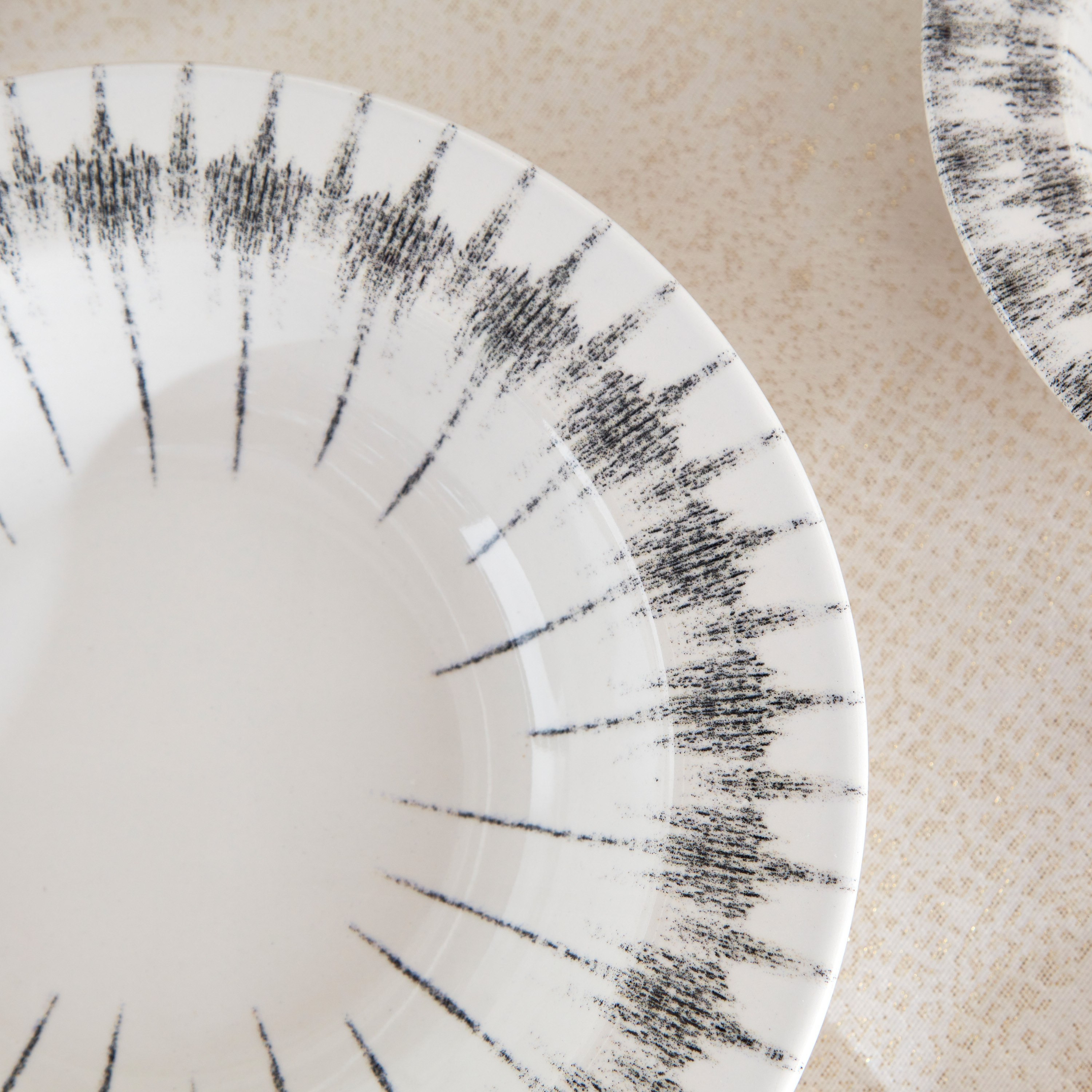 صحن مكرونة من كوزميك- 22 سم-hbxdecorandfurnishings-tabletop-crockery-image-3