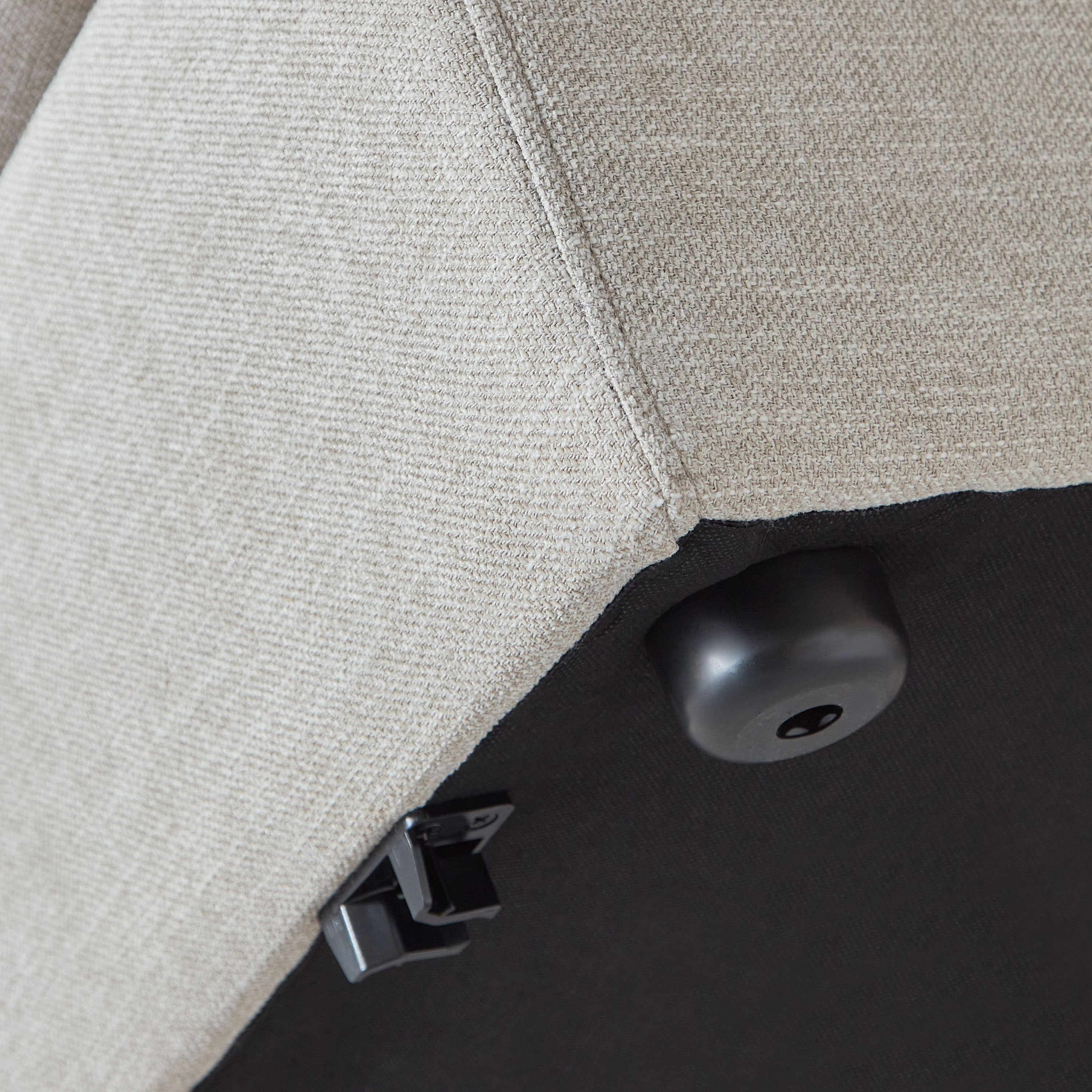 كرسي قماش بذراع أيمن ومقعد واحد من إيموديولار-hbxlivingroom-sofasandarmchairs-sofas-image-9