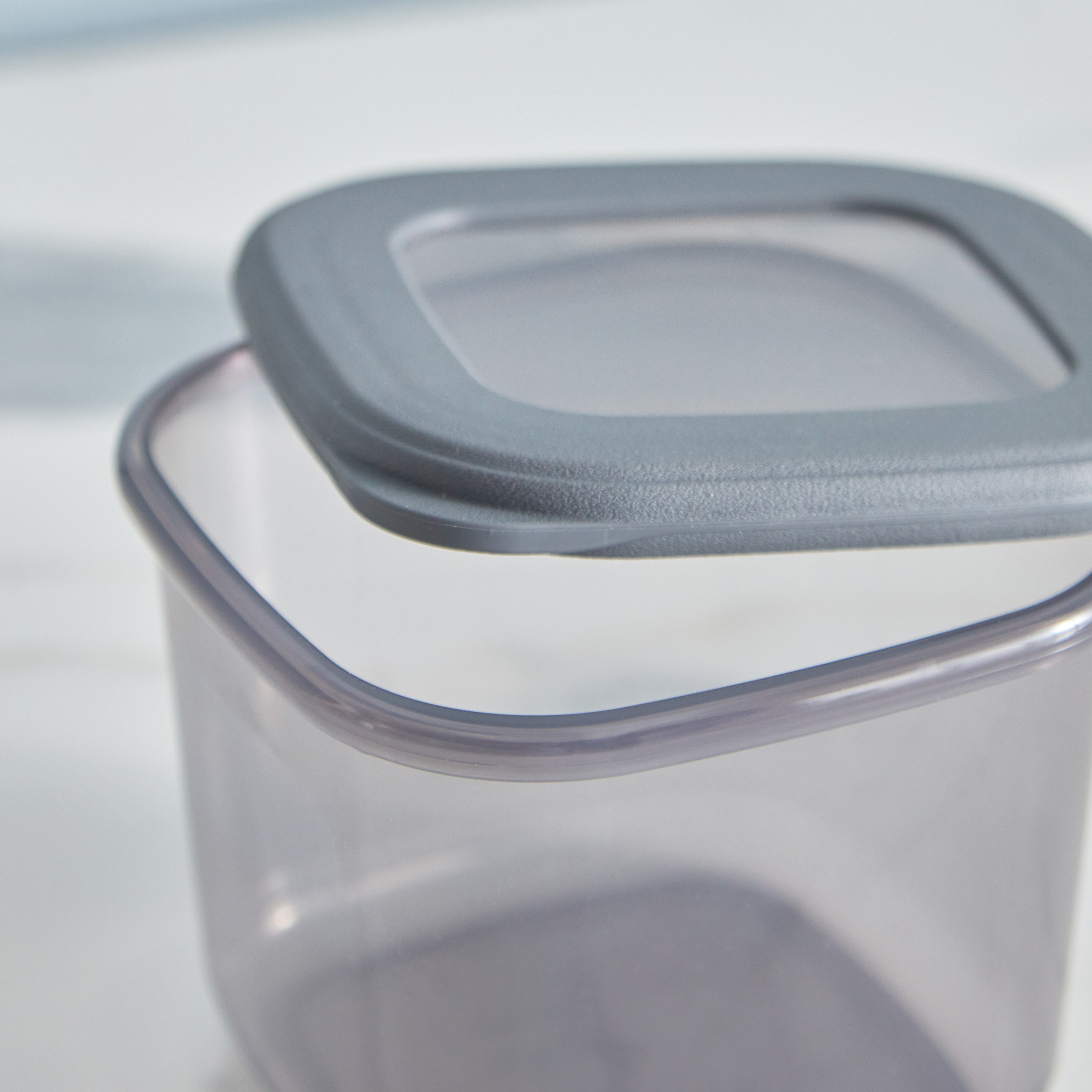 Foly Life Square Container Box - 550 ml-hbxhomeware-hbxkitchen-image-3