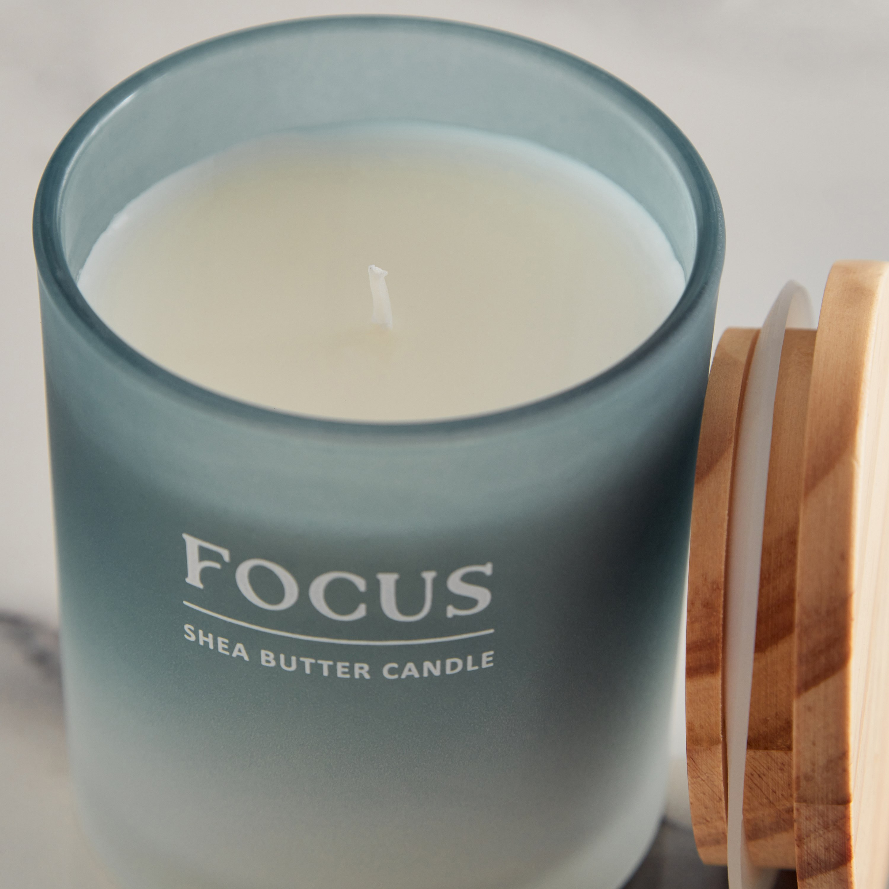 جرة شمعة بغطاء خشب من نوريش فوكس - 206 جم-hbxlivingroom-decorandaccessories-candles-image-3