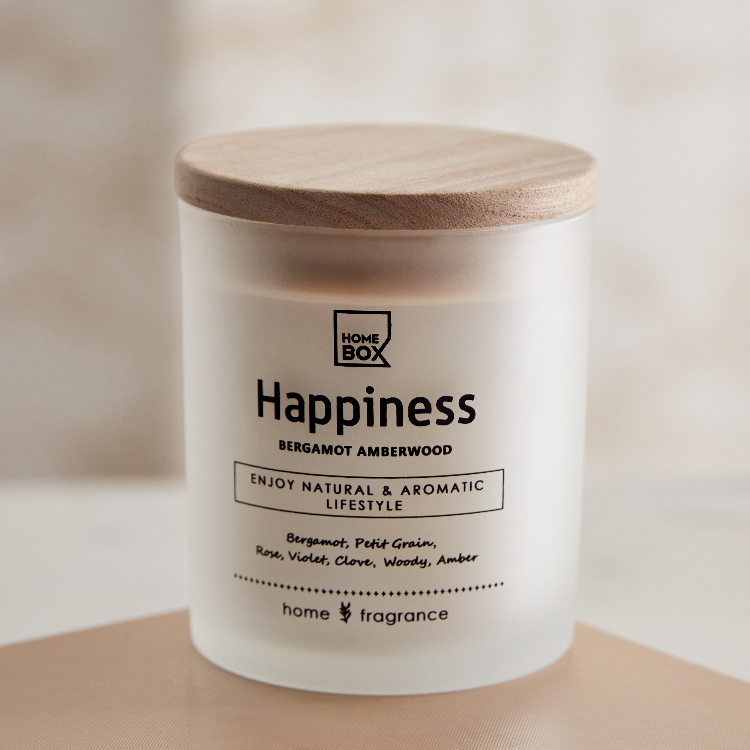 جرة شمع زجاج معتمة مع غطاء خشب هابينس من سنتمنت - 206 جم-hbxlivingroom-decorandaccessories-candles-image-1