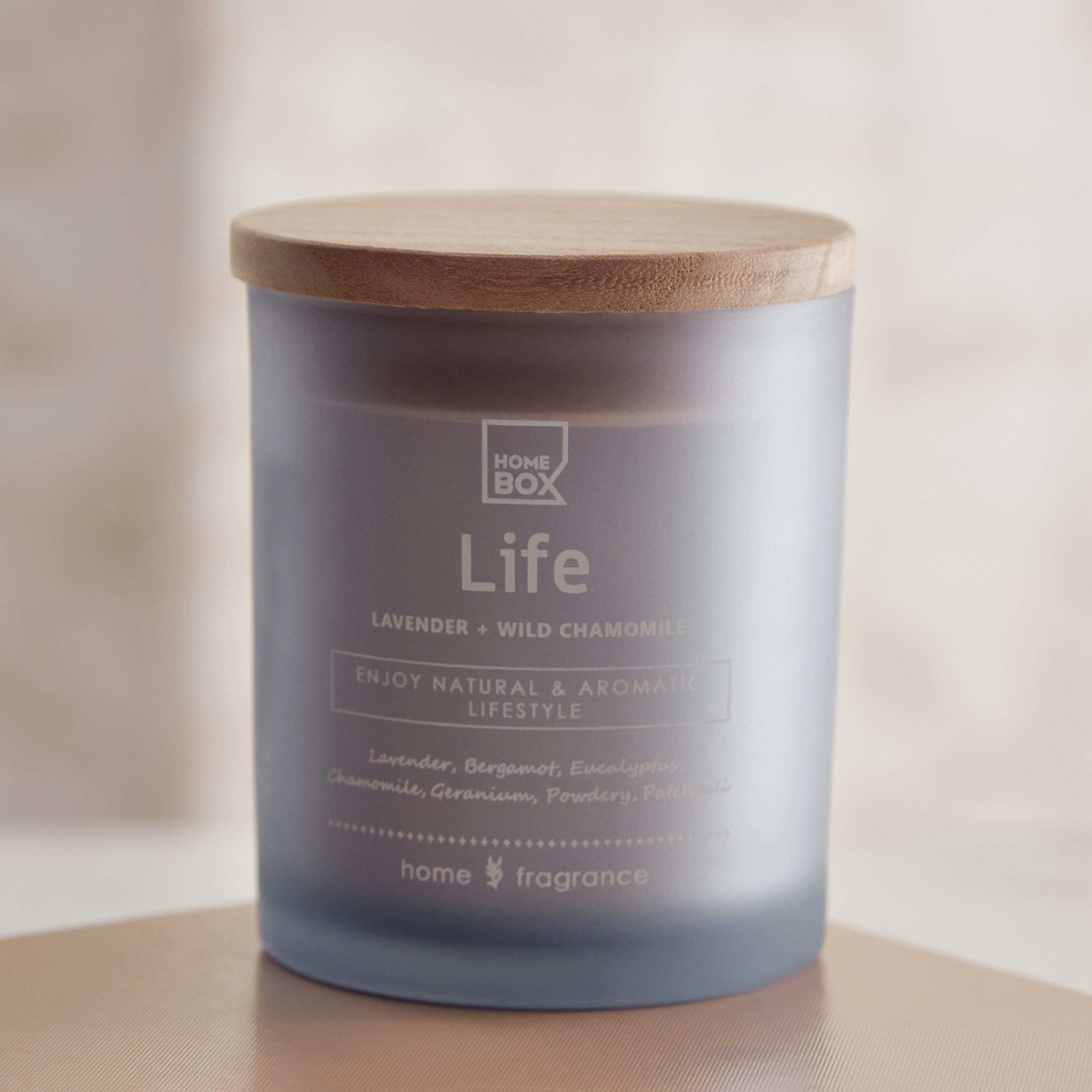 جرة شمع زجاج معتمة مع غطاء خشب لايف من سنتمنت - 206 جم-hbxlivingroom-decorandaccessories-candles-image-1