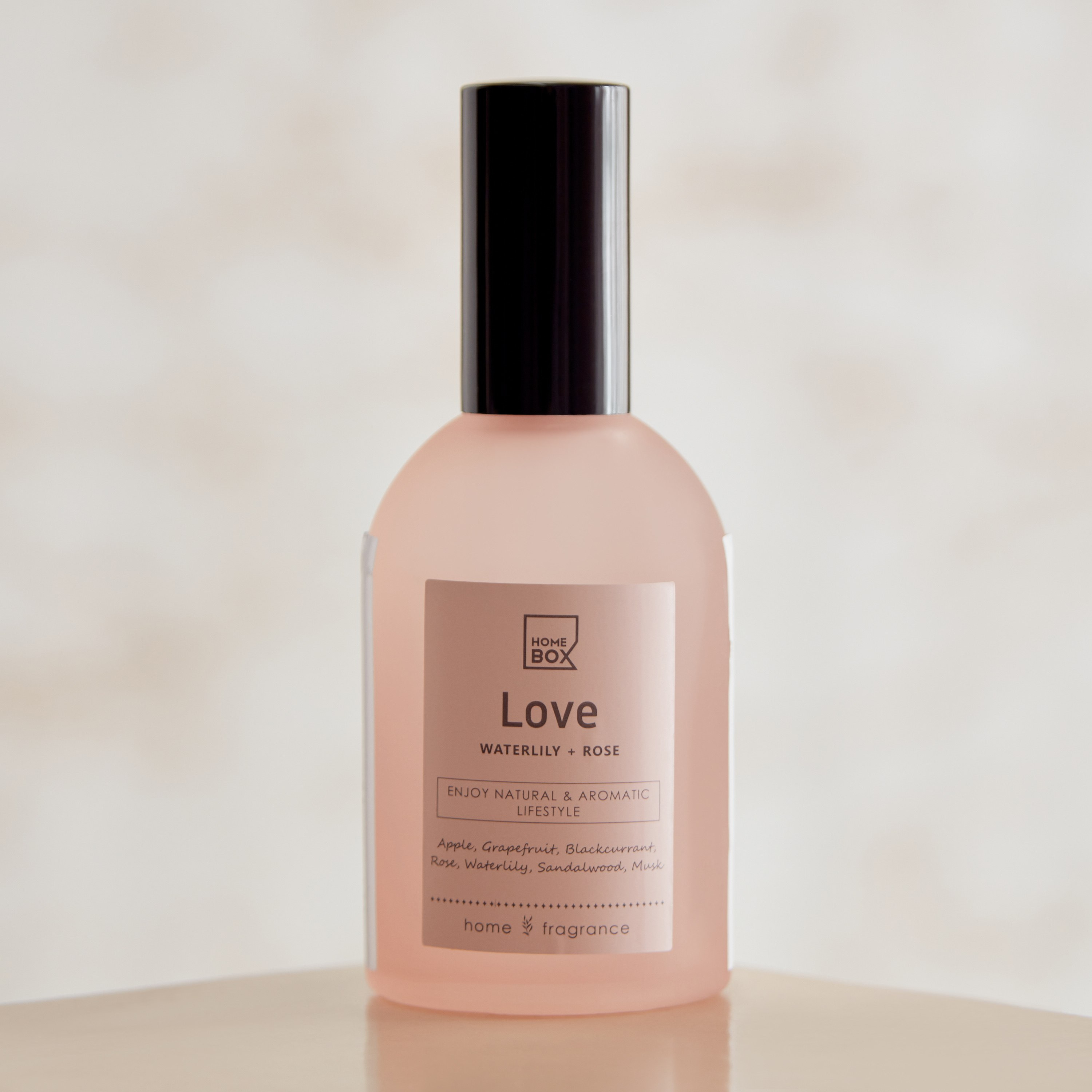 معطر غرف لاف من سنتمنت - 100 مل-hbxdecorandfurnishings-homefragrance-roomfreshnersandaromamist-image-1