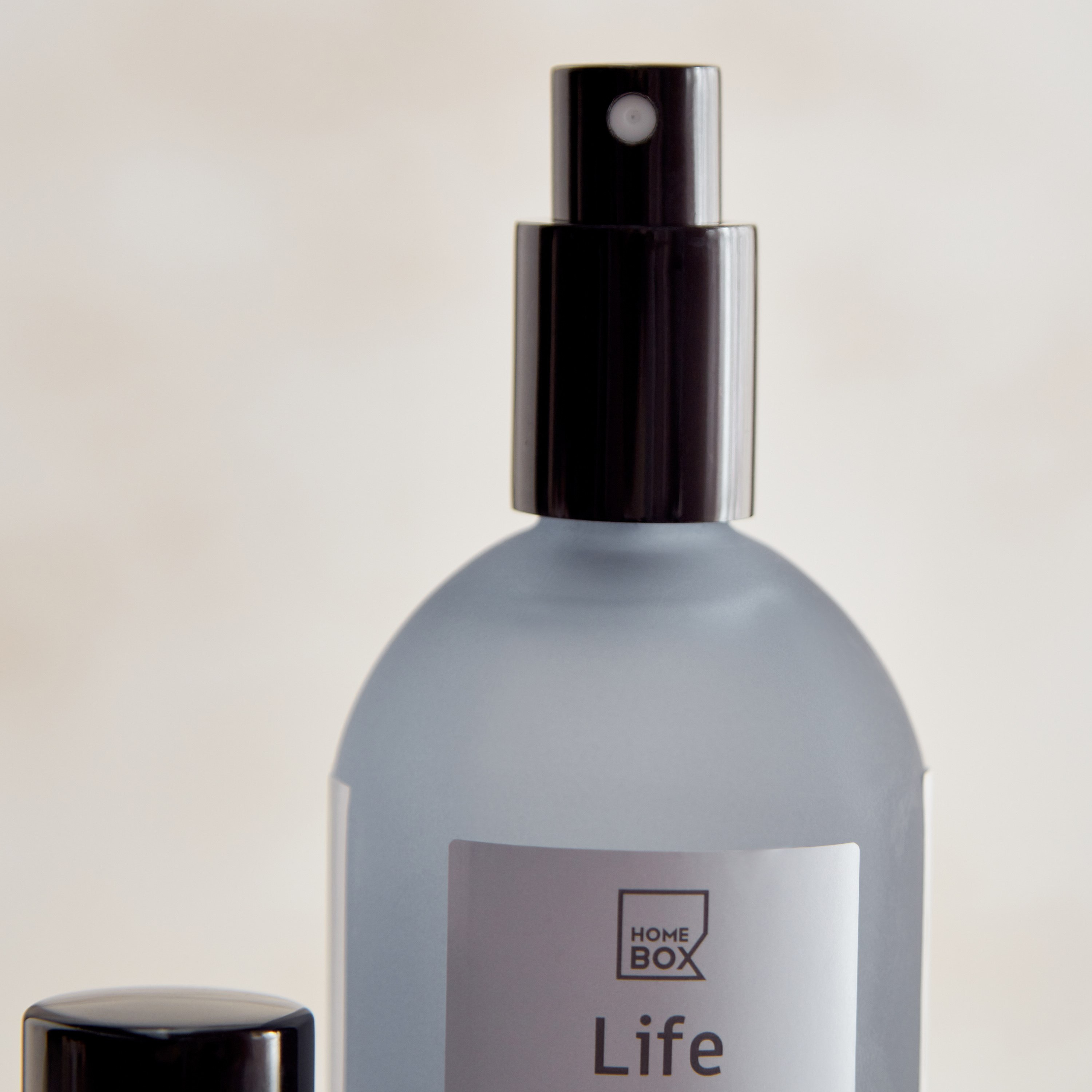 معطر غرف لايف من سنتمنت - 100 مل-hbxdecorandfurnishings-homefragrance-roomfreshnersandaromamist-image-3