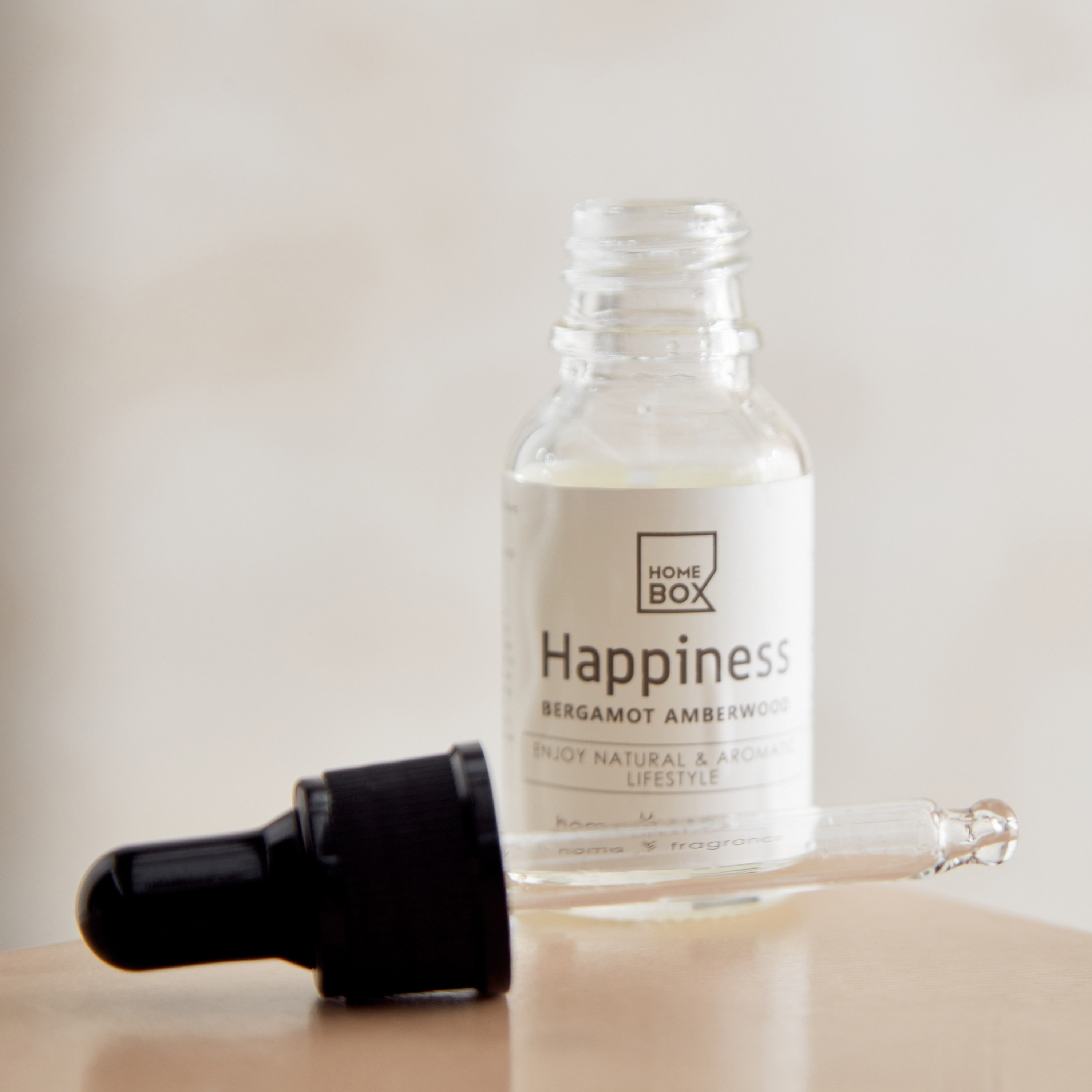 زيت عطري هابينس من سنتمنت - 15 مل-hbxdecorandfurnishings-homefragrance-roomfreshnersandaromamist-image-2