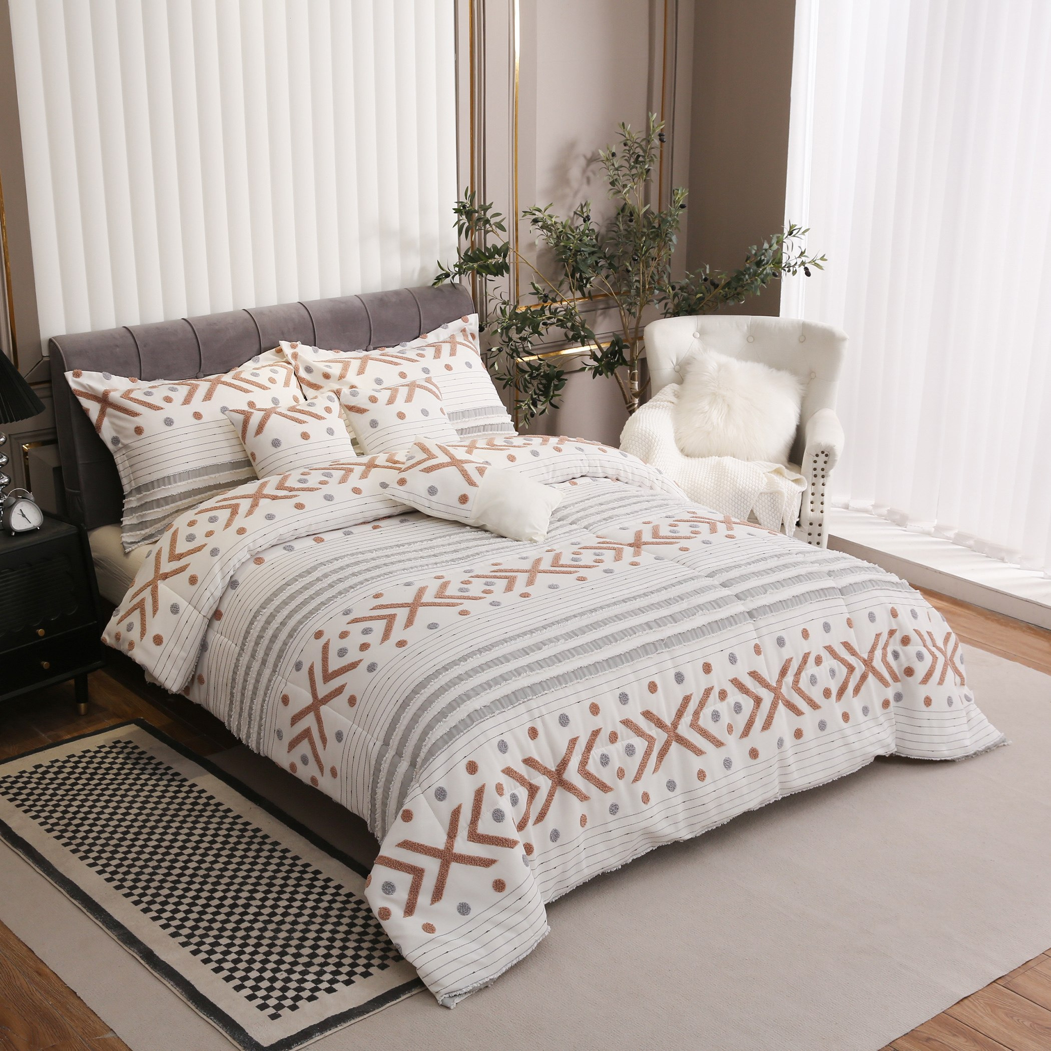 طقم لحاف كينج جاكارد 7 قطع من مرسين - 220x240 سم-hbxhomeware-hbxdecorandfurnishings-image-1