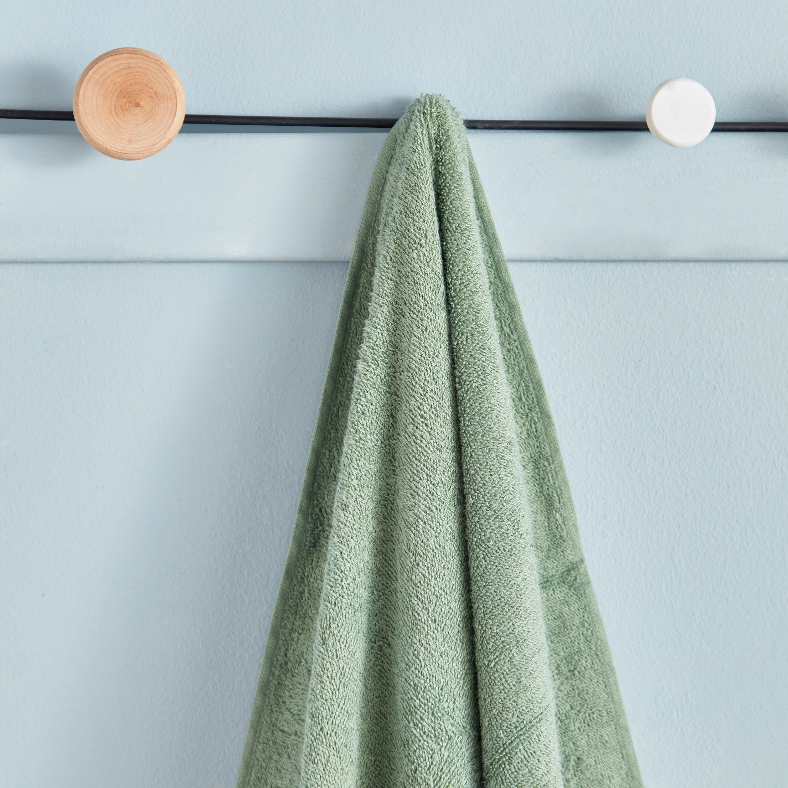 منشفة حمام ممشطة من إسنشيال - 70x140 سم-hbxbathroom-bathroomtextiles-image-2