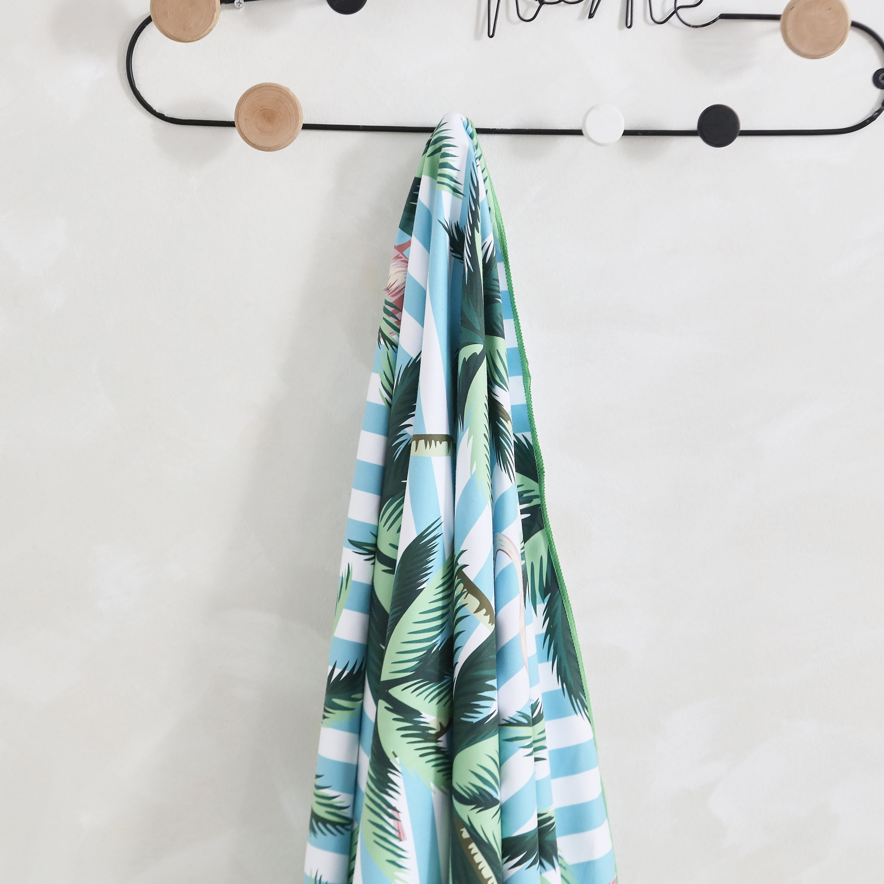 منشفة شاطئ بطبعات رقمية من لاجون - 110x170 سم-hbxbathroom-bathroomtextiles-image-2