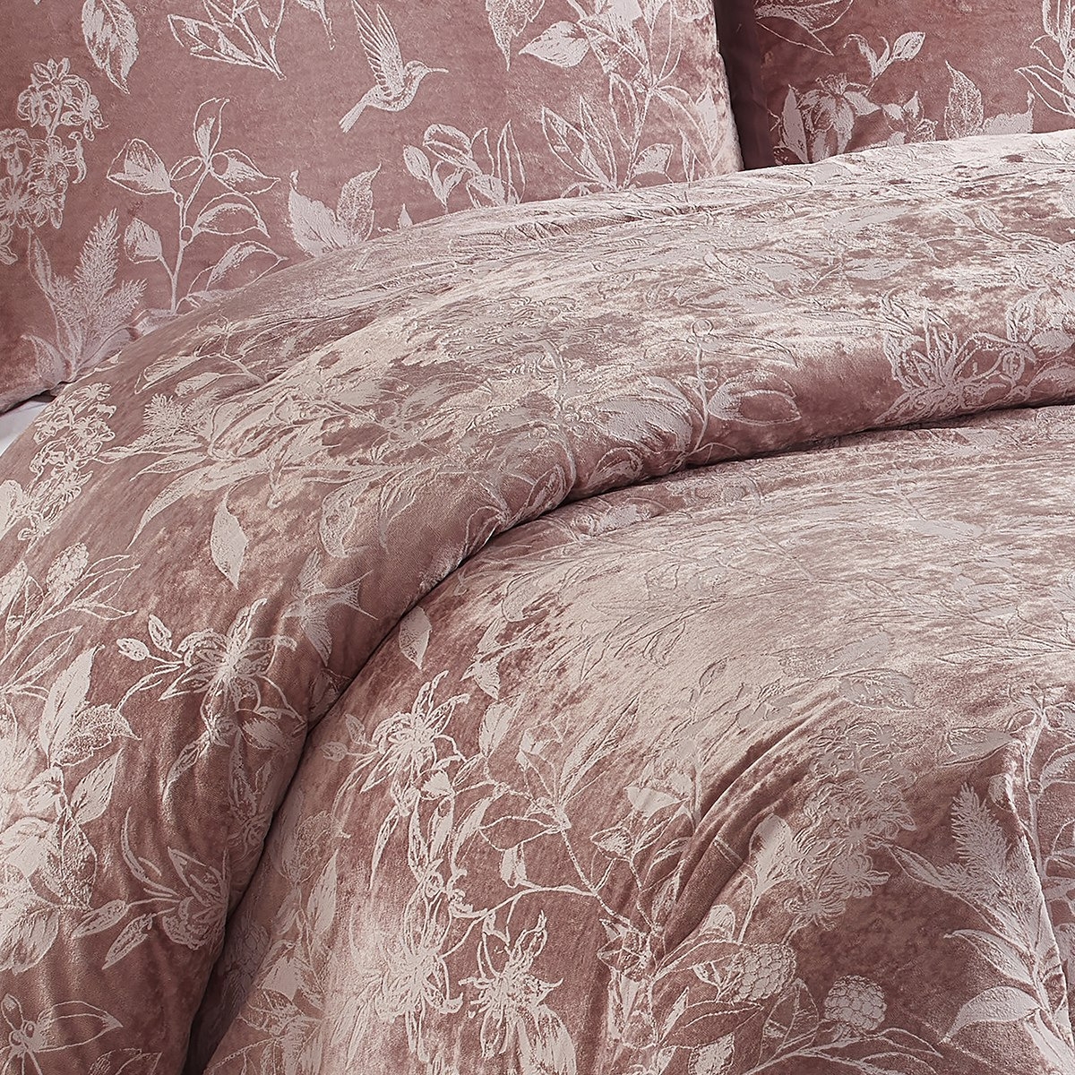 طقم لحاف كينج مخملي منقوش 3 قطع من نيفيس - 220x240 سم-hbxhomeware-hbxdecorandfurnishings-image-3