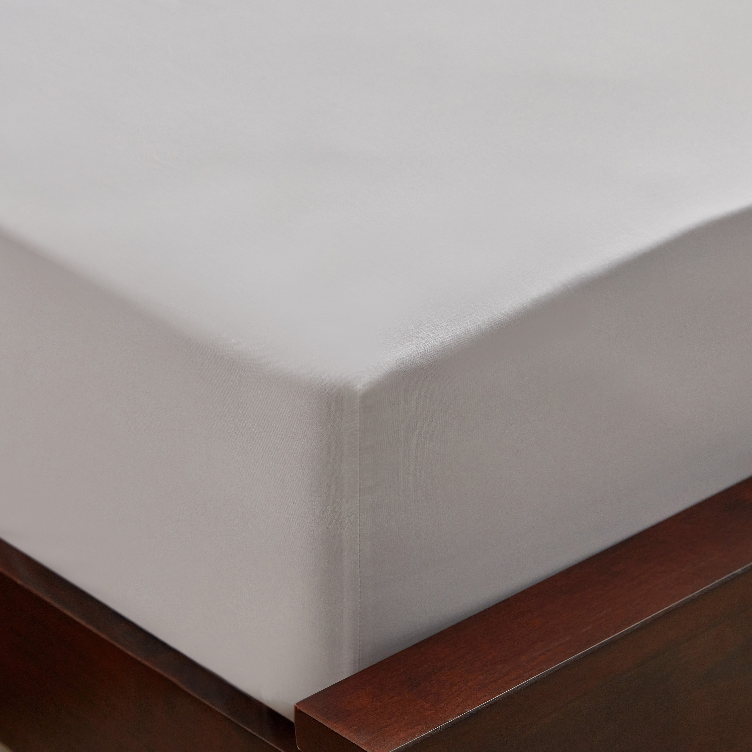 White Haven Geta 200TC Percale  Cotton Queen Fitted Sheet - 150x200+33 cm-hbxhomeware-hbxbedroom-image-5