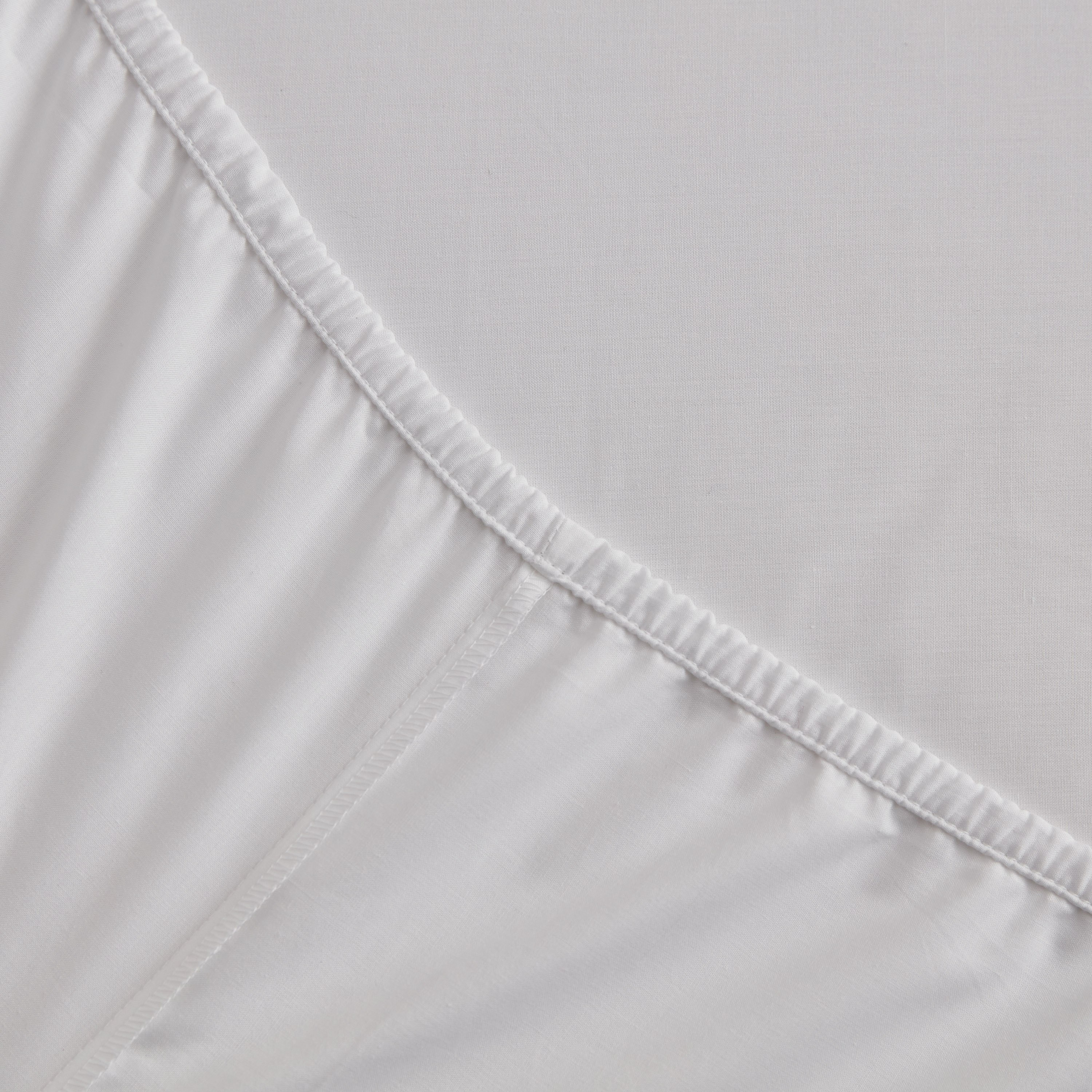 White Haven Geta 200TC Percale  Cotton Queen Fitted Sheet - 150x200+33 cm-hbxhomeware-hbxbedroom-image-6