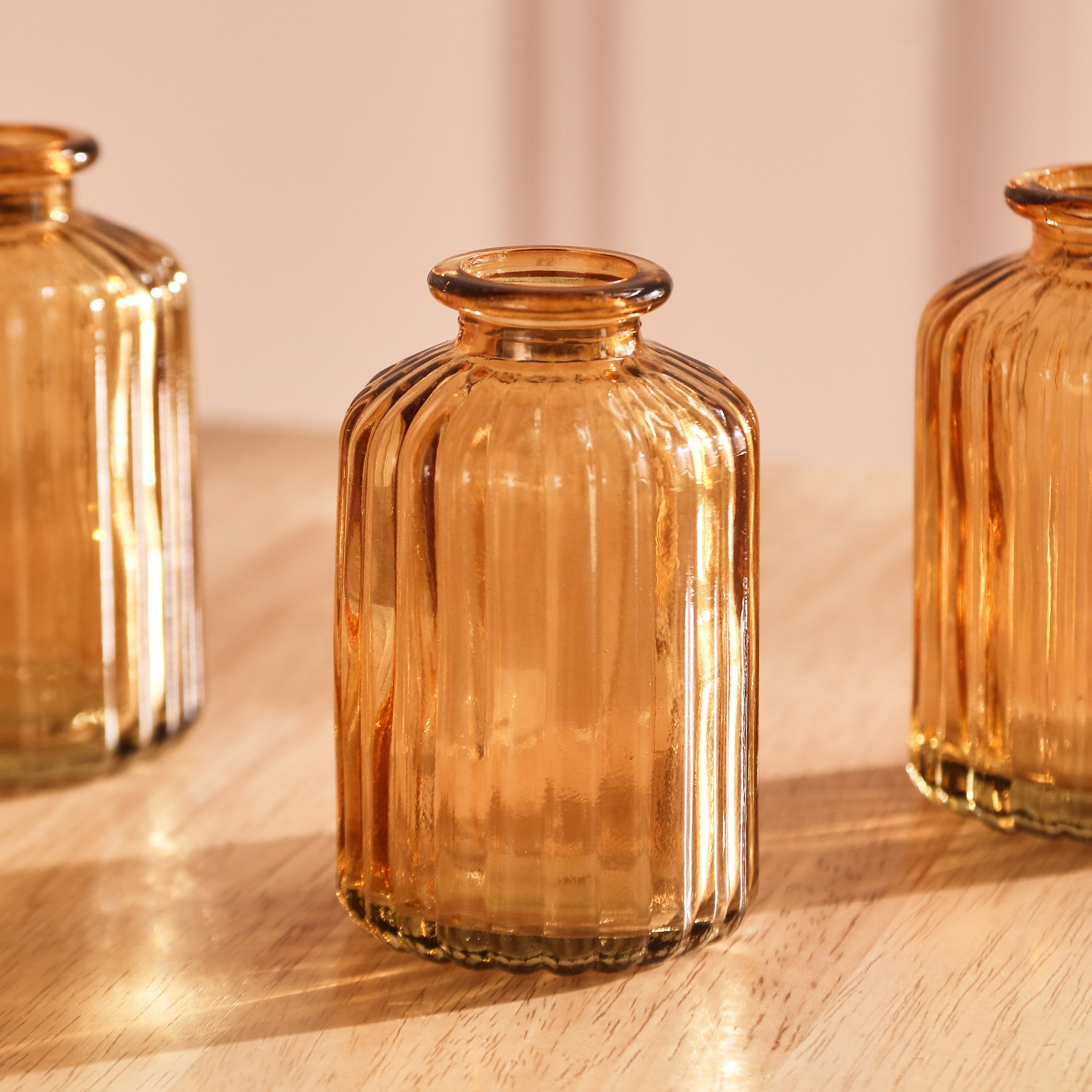 طقم مزهريات زجاج 3 قطع من دين - 6.8x6.8x8.2 سم-hbxbedroom-decorandaccessories-vases-image-3