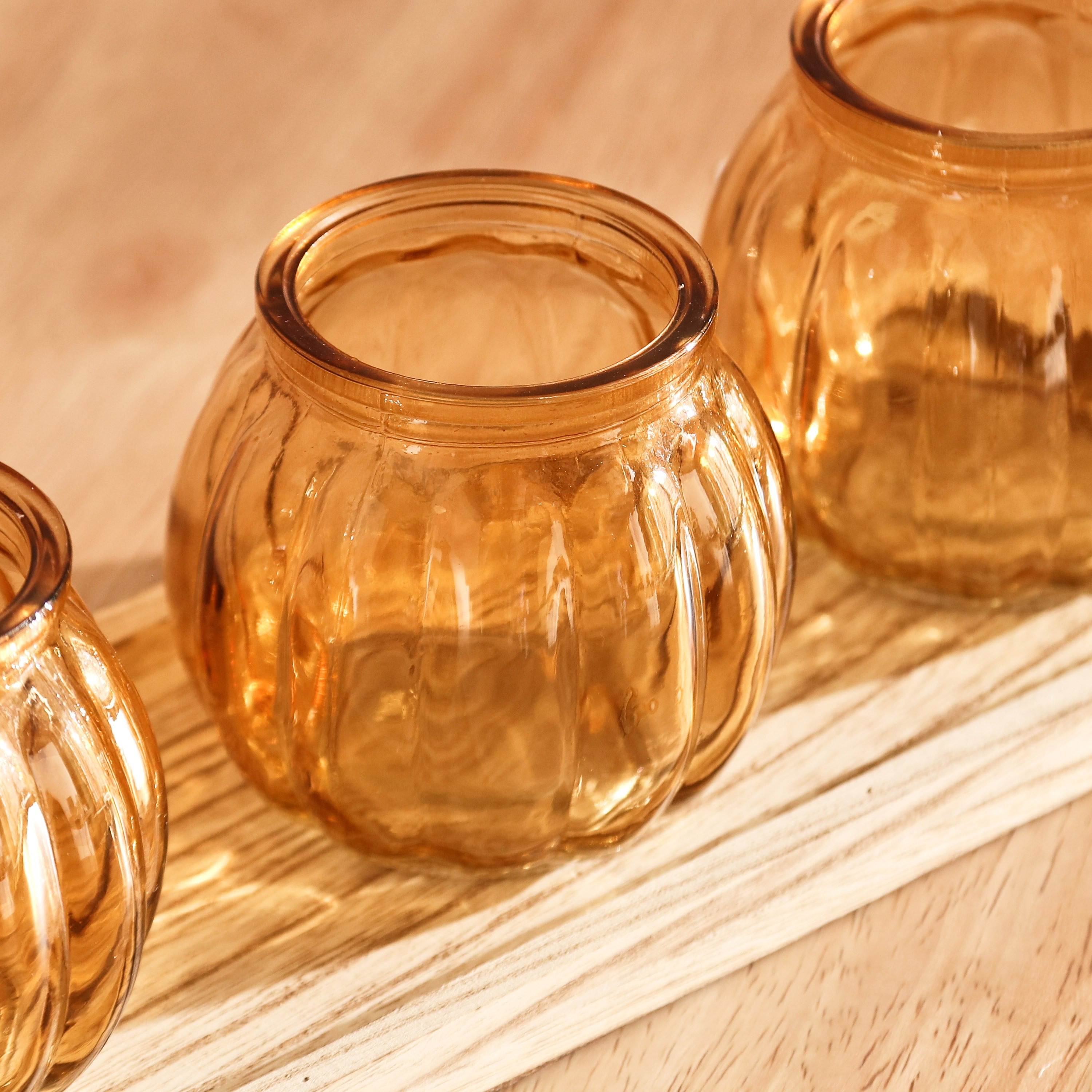 طقم حاملات شموع 3 قطع مع صينيّة خشبيّة من دين-hbxlivingroom-decorandaccessories-candleholders-image-3
