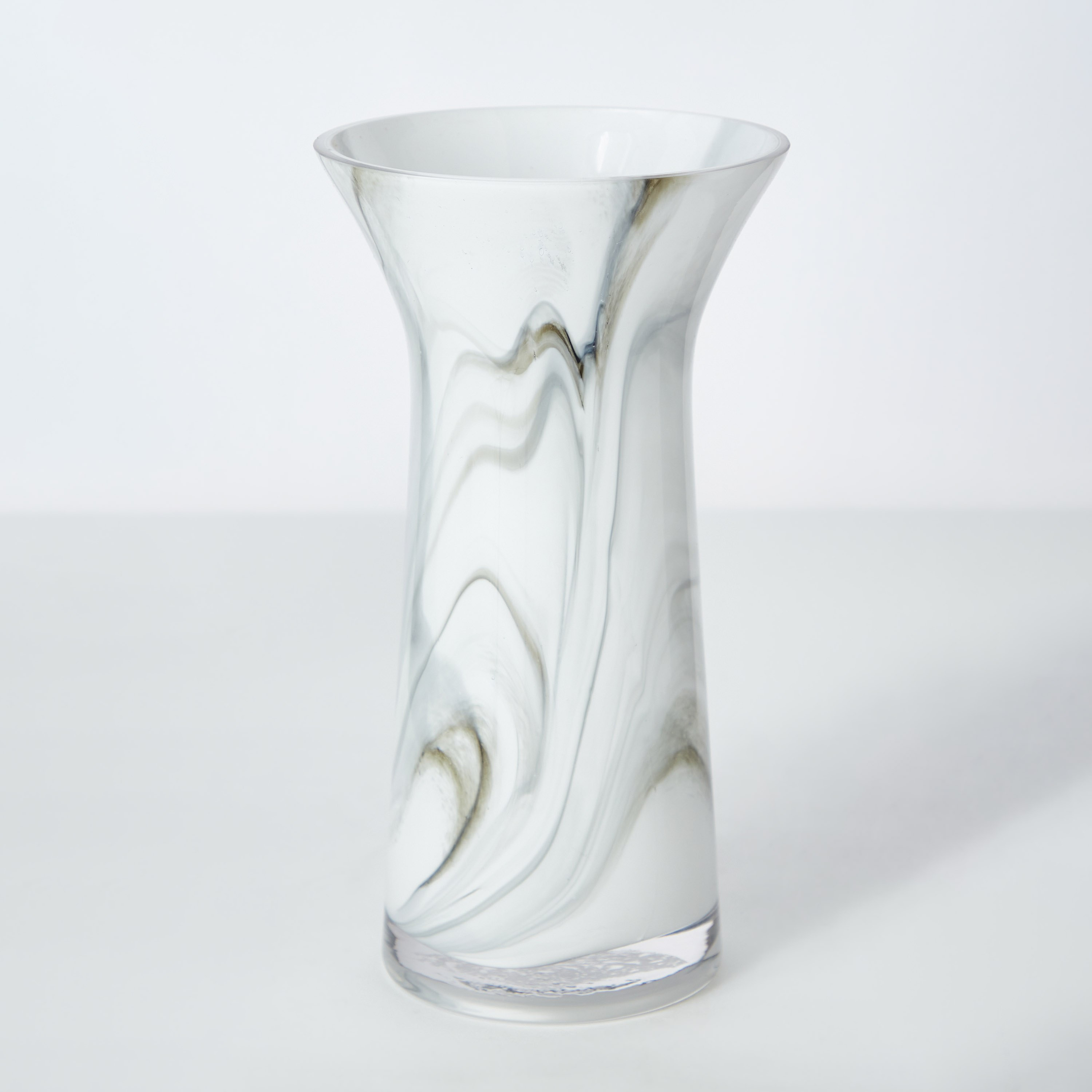 مزهرية زجاج بملمس رخام من دين - 12x23 سم-hbxbedroom-decorandaccessories-vases-image-6