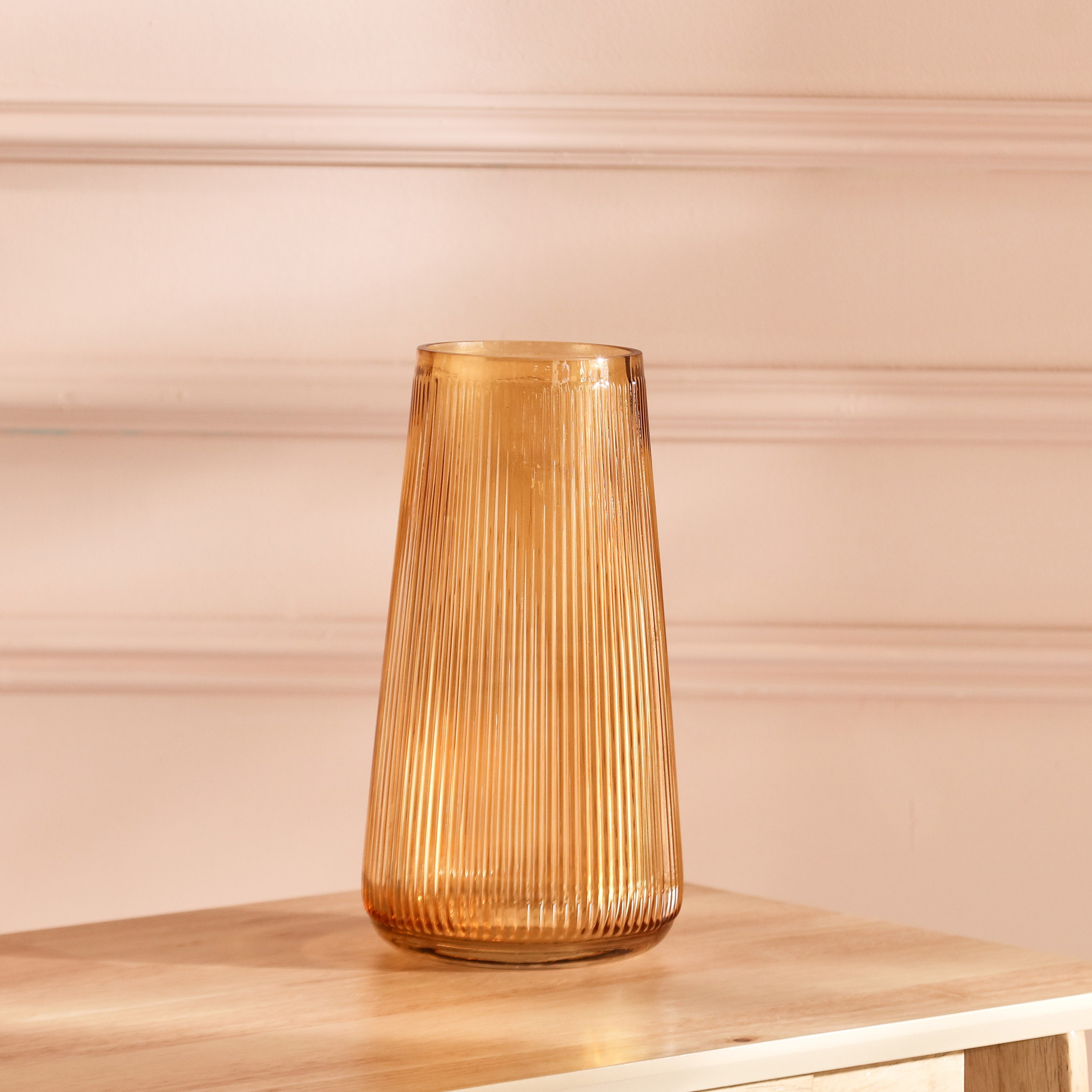 مزهرية زجاج ملونة من دين - 14x14x27×18 سم-hbxbedroom-decorandaccessories-vases-image-2