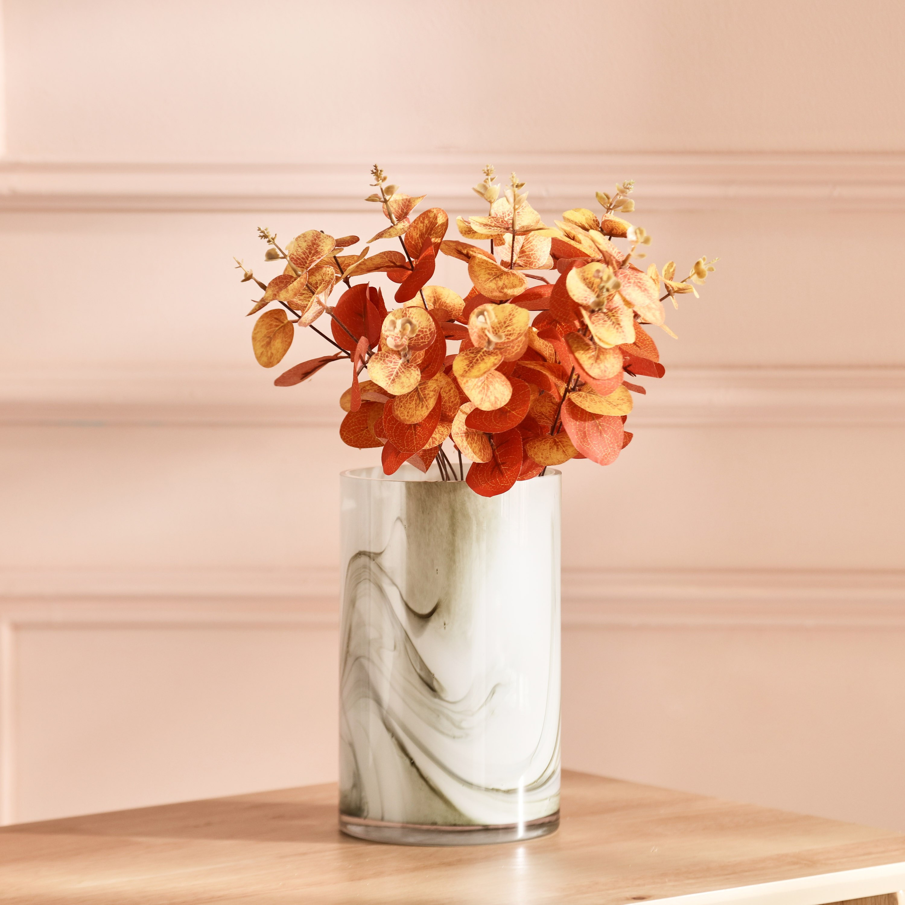 مزهرية زجاج بملمس رخامي بارز من دين - 12.5x20 سم-hbxbedroom-decorandaccessories-vases-image-1