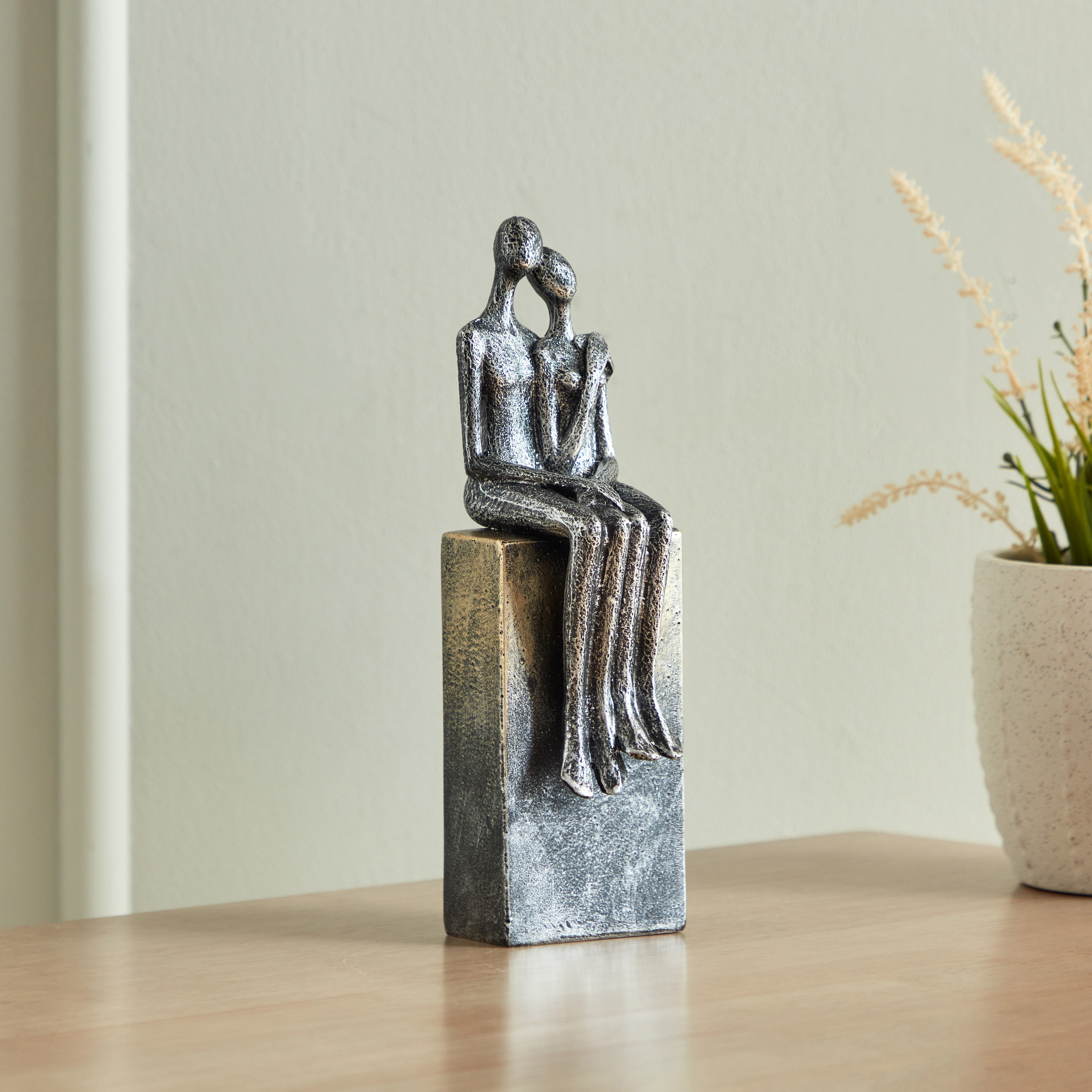 قطعة ديكور بوليريسين معتّقة من بليست - 8.5x8x26.5 سم-hbxhomeware-homedecor-figurinesandornaments-image-2