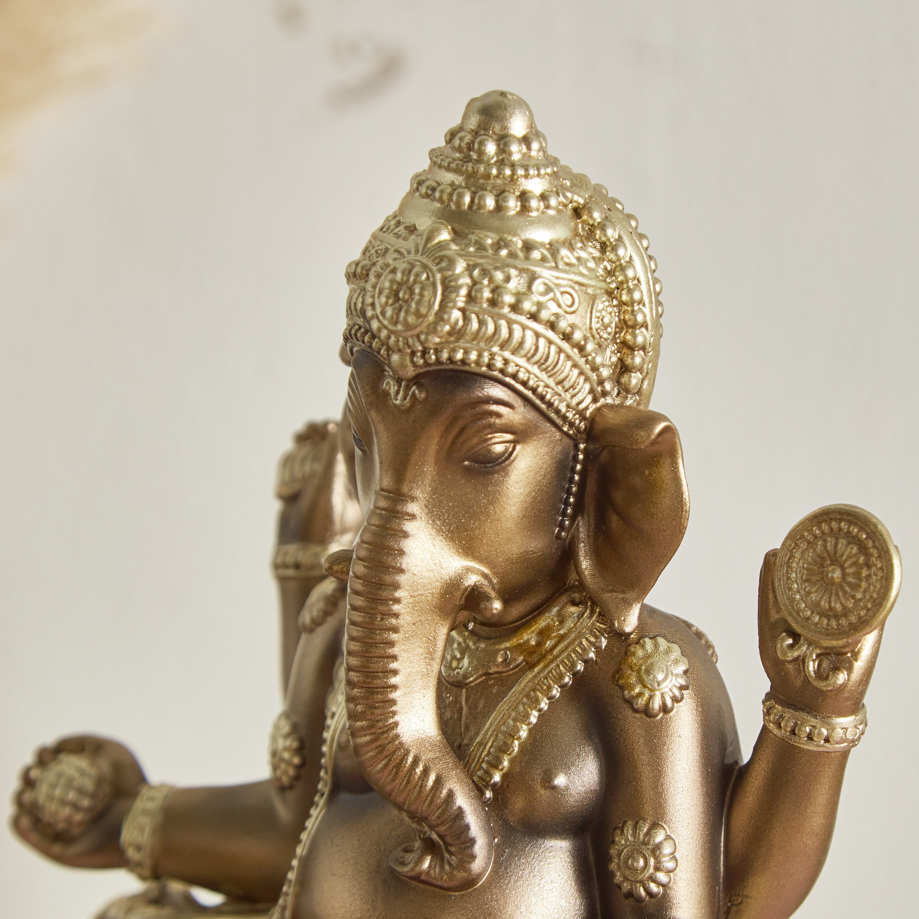 تمثال جانيشا في وضع الجلوس من بليست - 13x12x22 سم-hbxhomeware-homedecor-figurinesandornaments-image-3