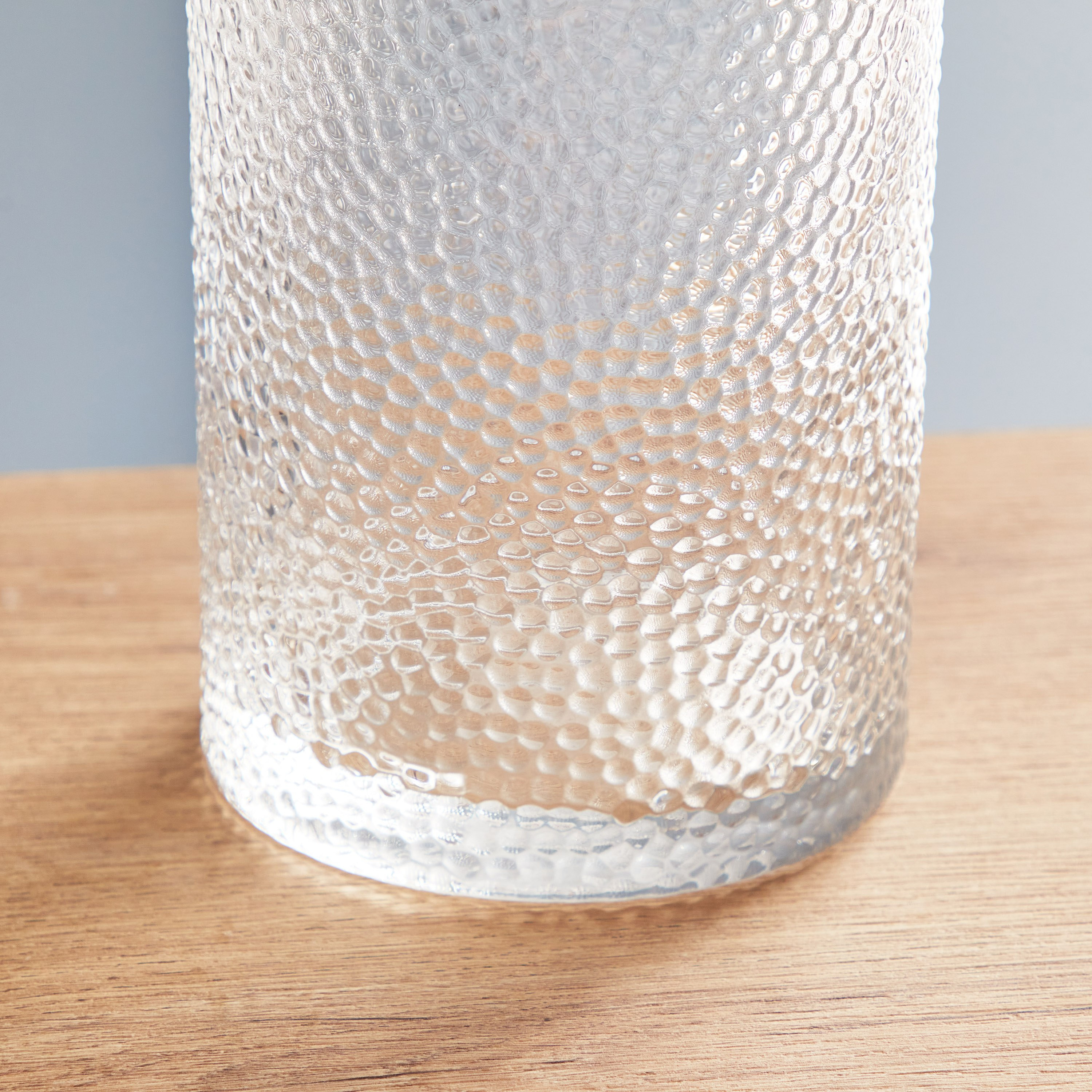 مزهرية زجاج بارز الملمس من برايت - 12x30×18 سم-hbxbedroom-decorandaccessories-vases-image-4
