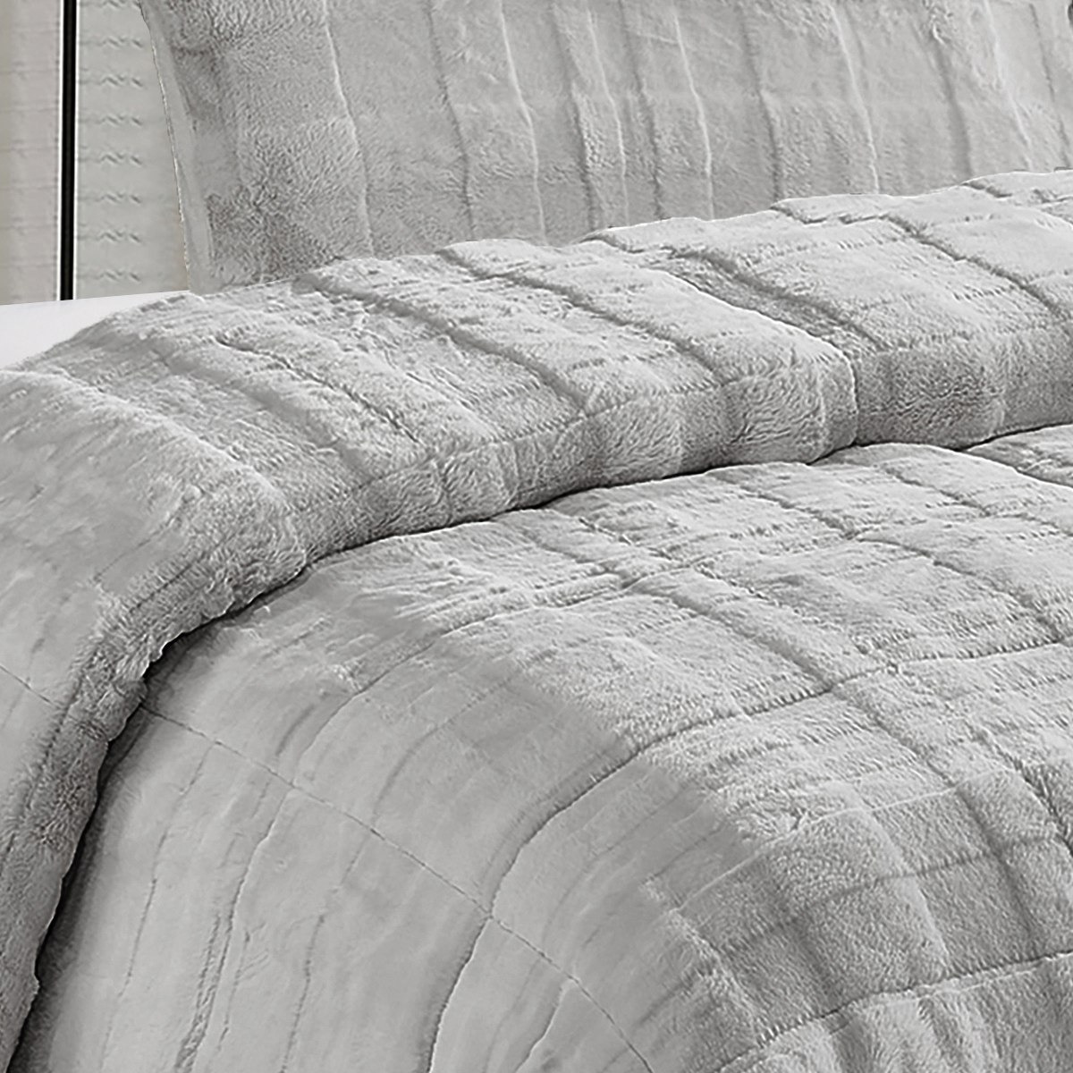 طقم لحاف مزدوج فرو أرنب صناعي قطعتين من ليا ألبا - 150x220 سم-hbxkidsandyouth-beddingandfurnishings-comfortersets-image-3
